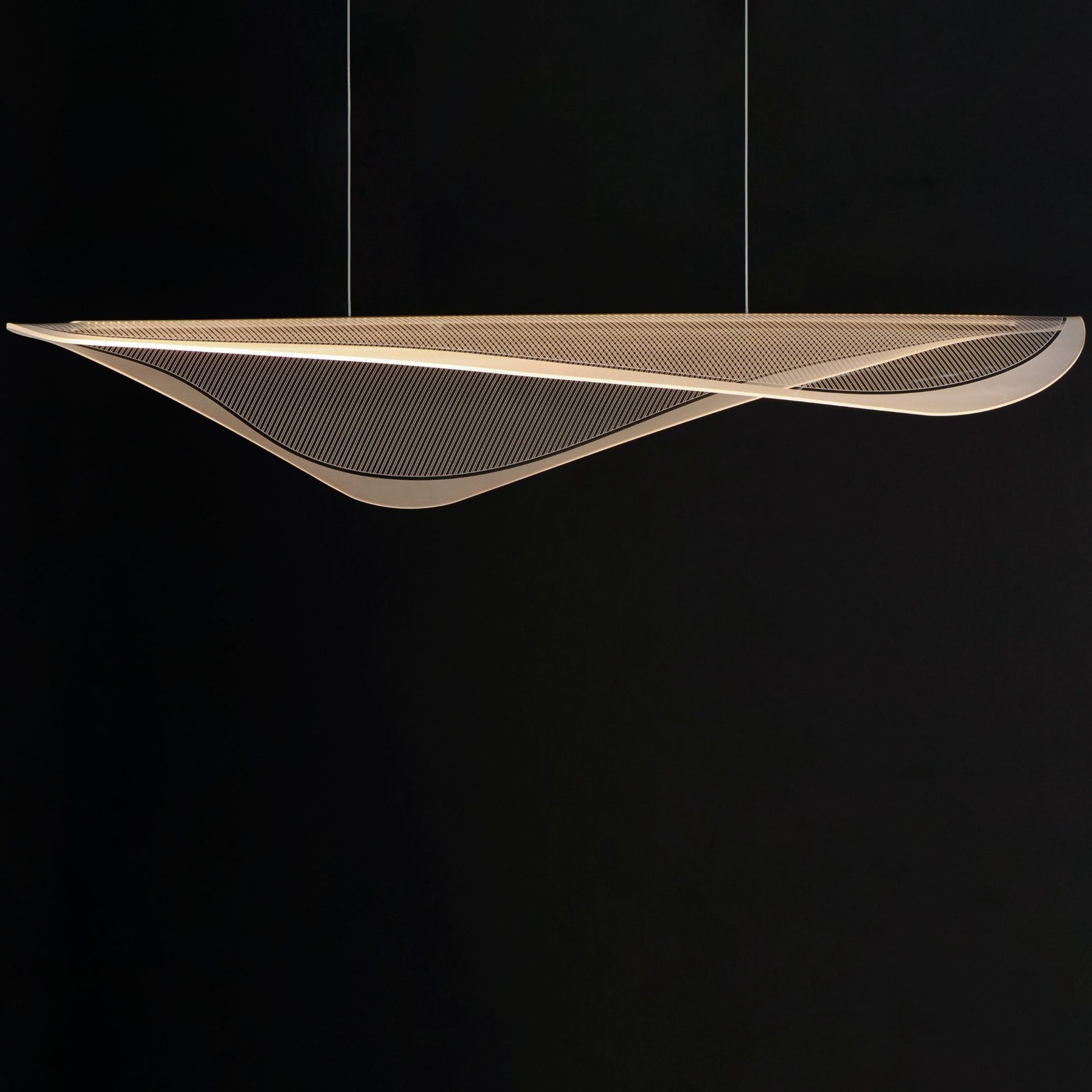 ET2 Lighting - Manta 47" LED Linear Pendant, Gold Finish | Bees Lighting