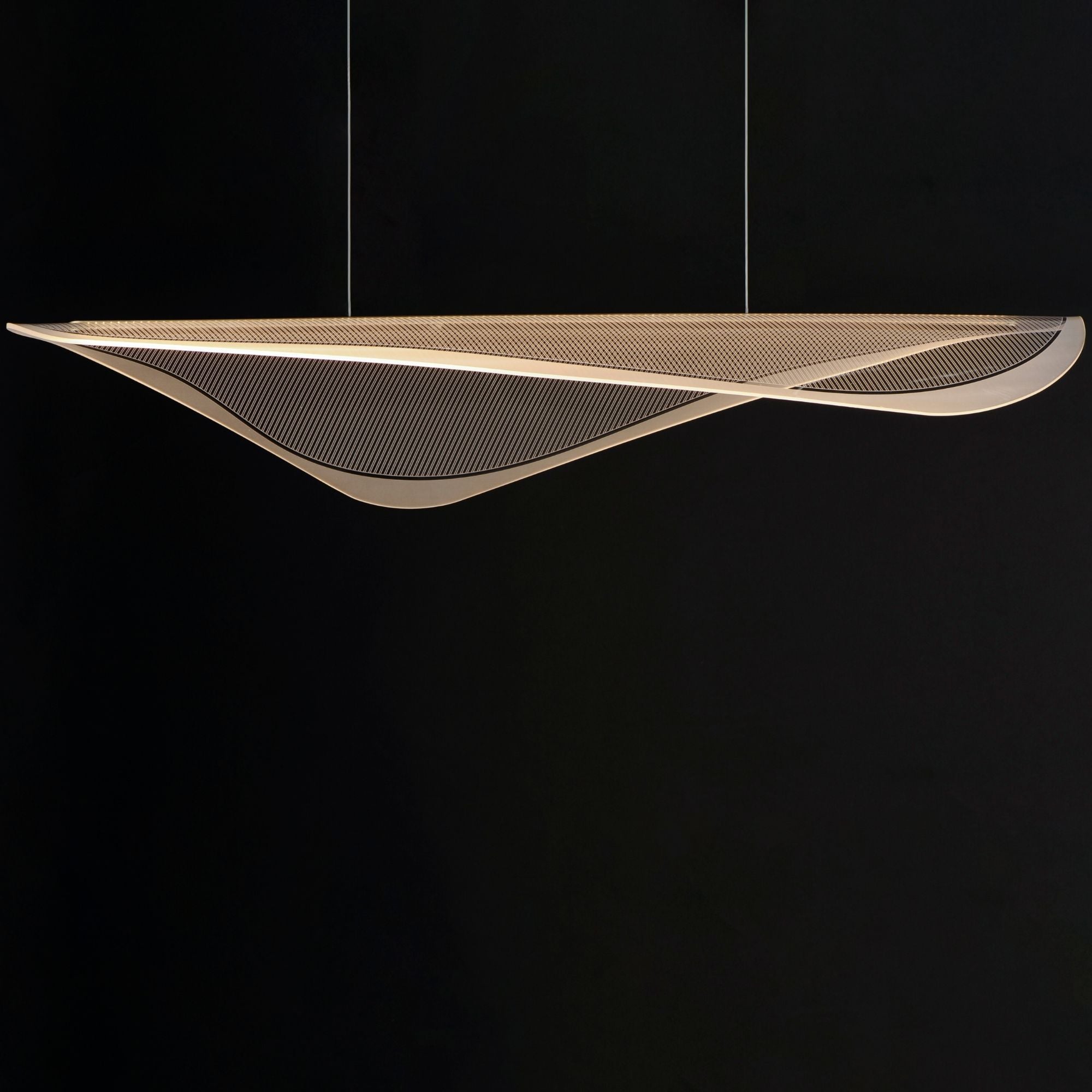 ET2 Lighting - Manta 47" LED Linear Pendant, Gold Finish | Bees Lighting