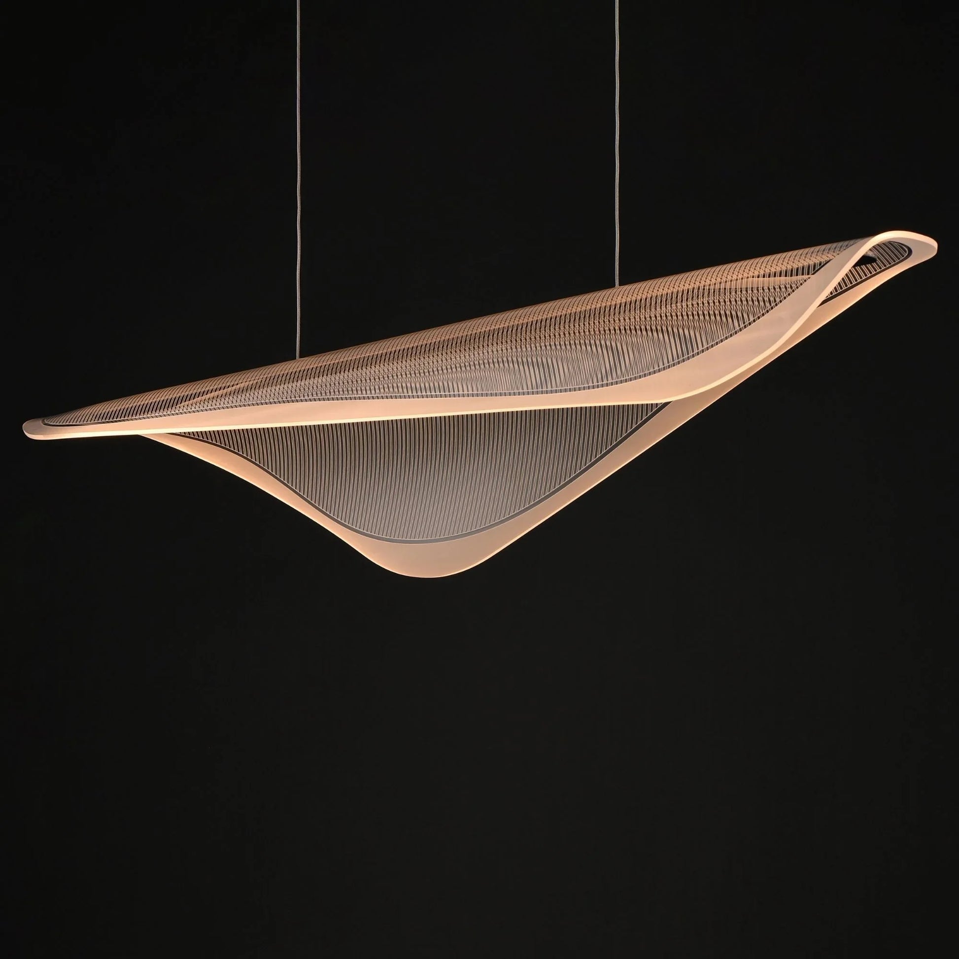 ET2 Lighting - Manta 47" LED Linear Pendant, Polished Chrome Finish | Bees Lighting