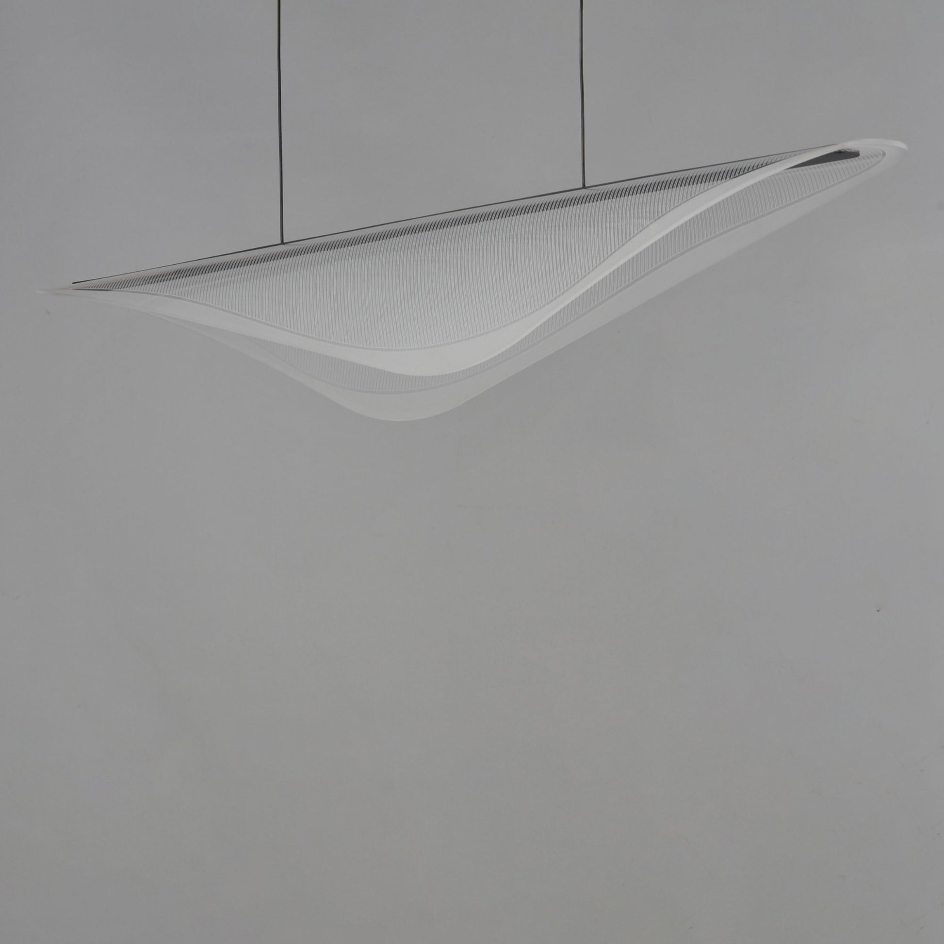 ET2 Lighting - Manta 59" LED Linear Pendant, Black Finish | Bees Lighting