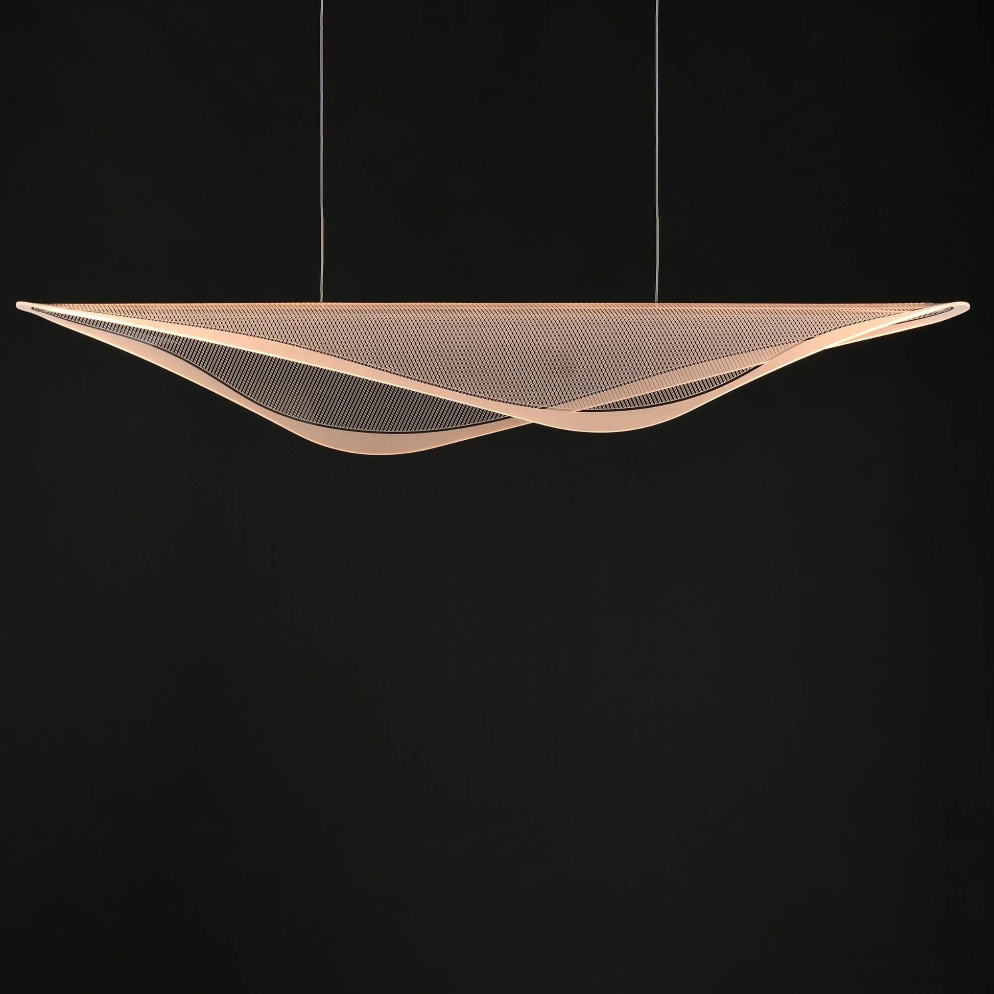 ET2 Lighting - Manta 59" LED Linear Pendant, Polished Chrome Finish | Bees Lighting