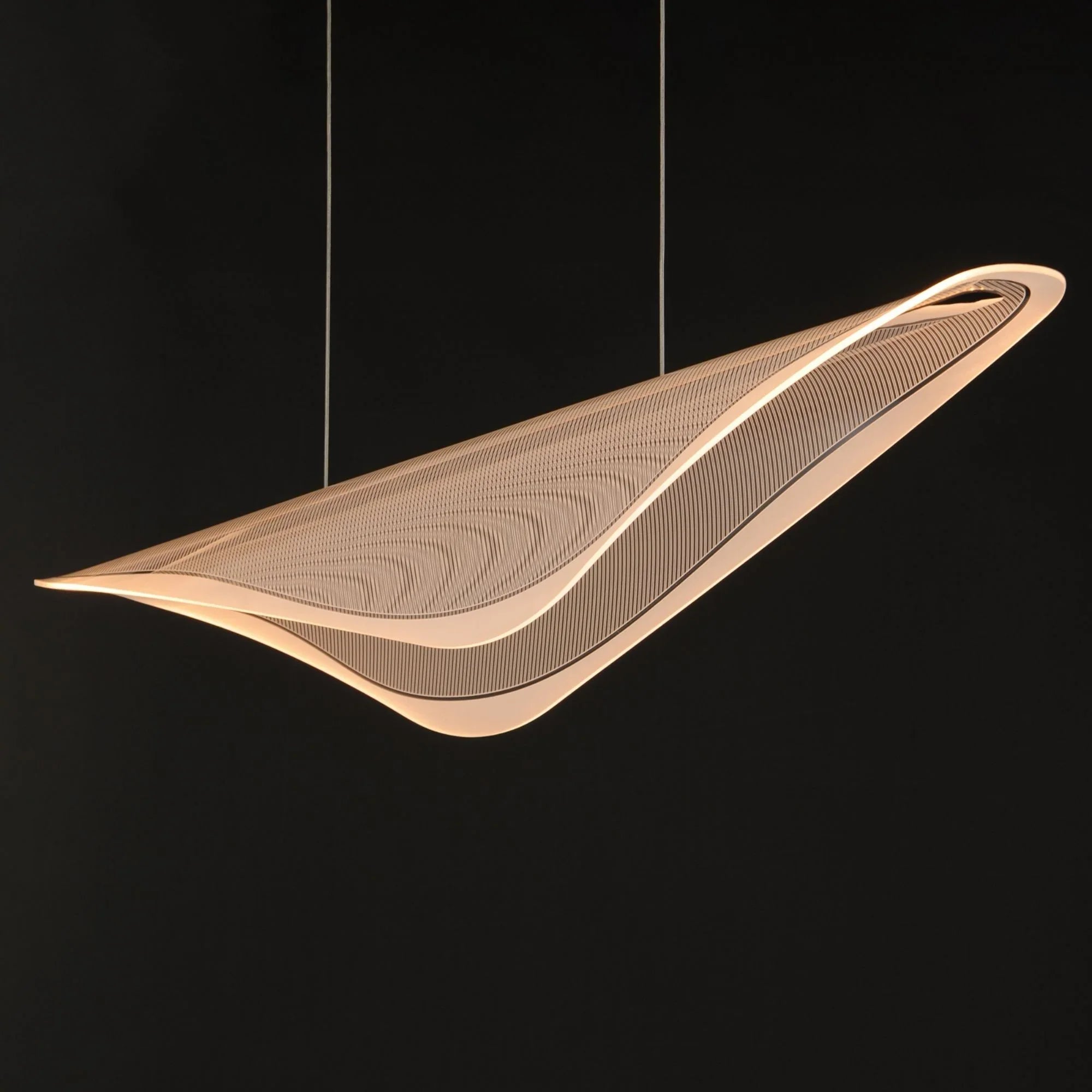 ET2 Lighting - Manta 59" LED Linear Pendant, Polished Chrome Finish | Bees Lighting