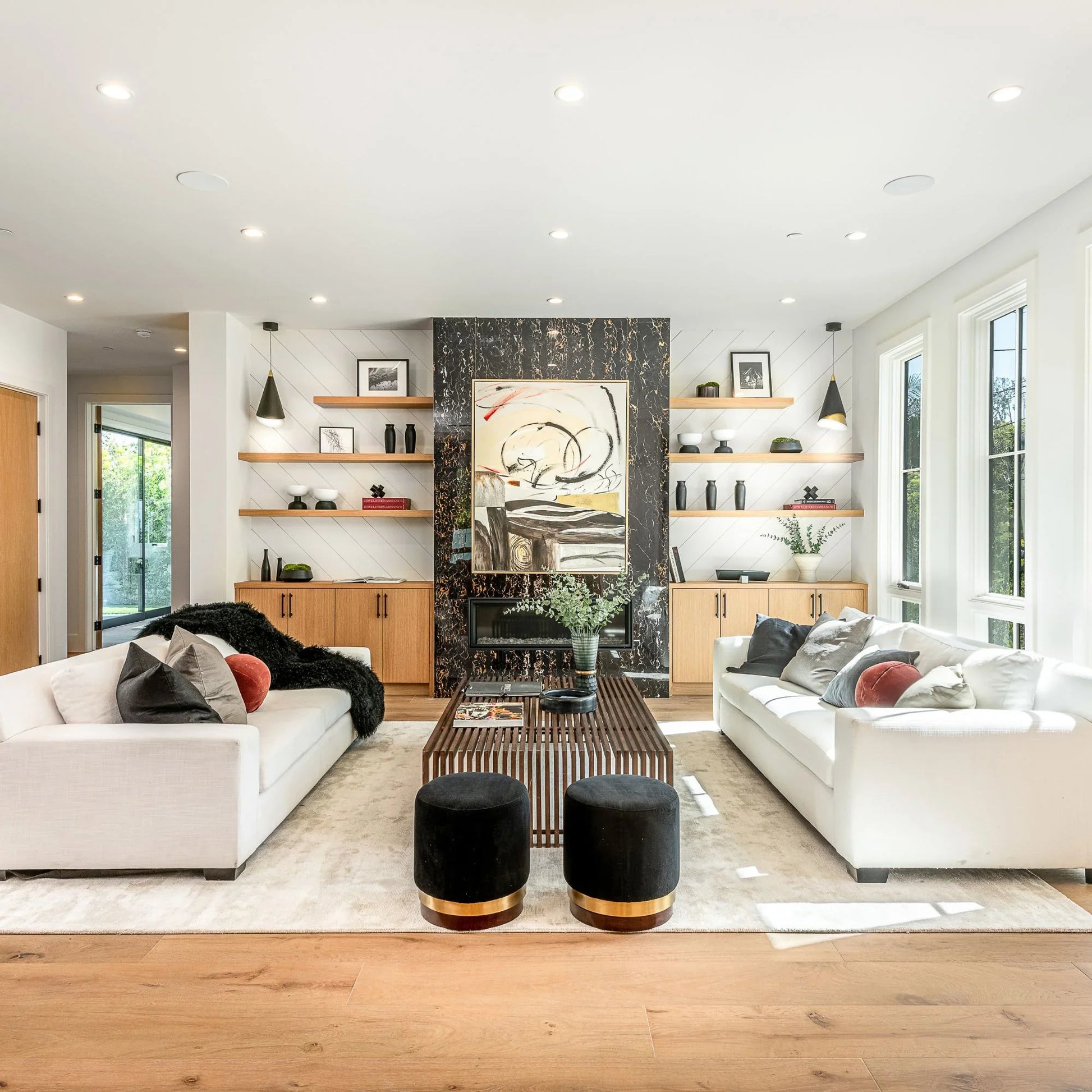 ET2 Lighting - Mermaid 10" LED Mini Cone Pendant, Black & Metallic Gold Finish | Bees Lighting