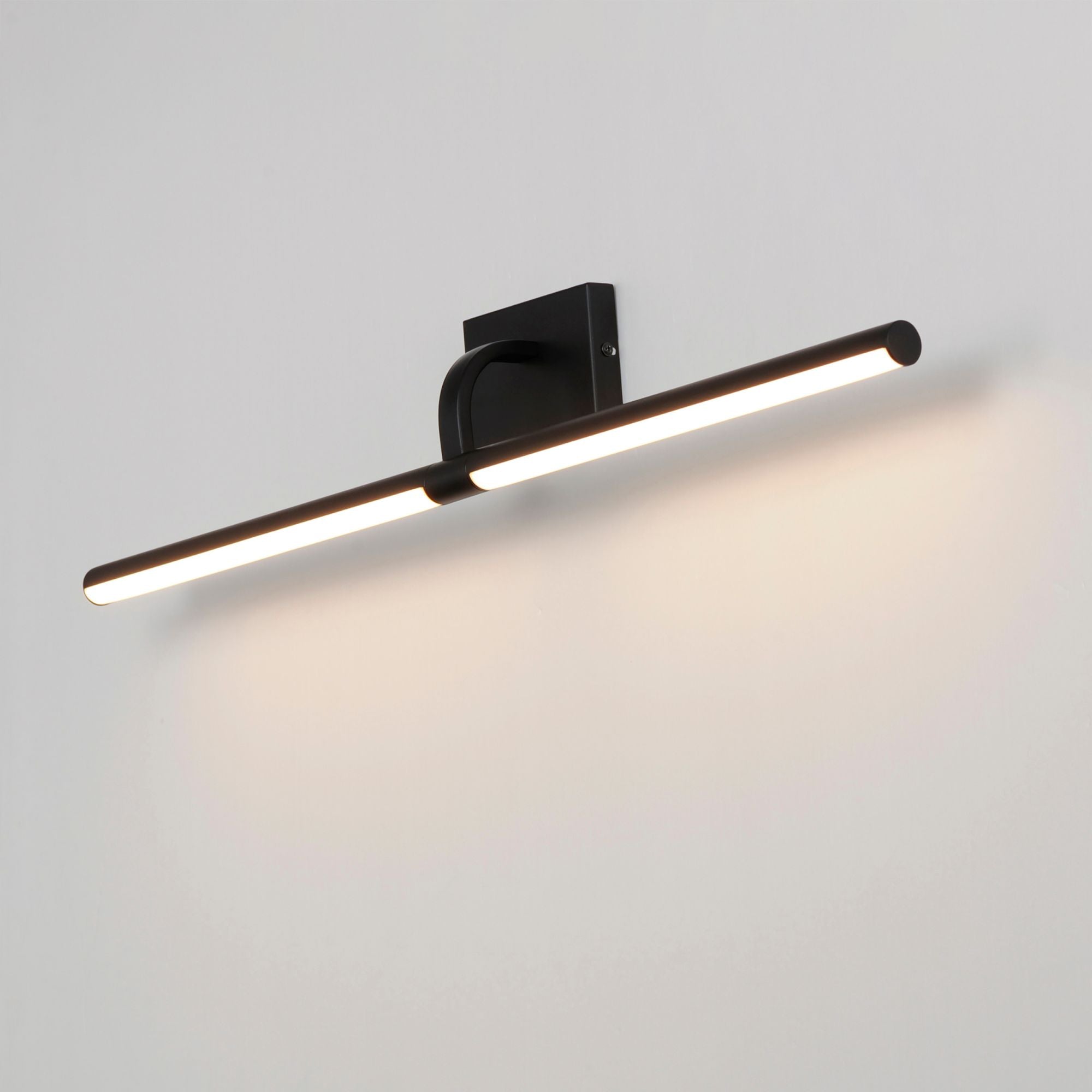 Mona 31" LED Picture Light, 120-277V, Black Finish