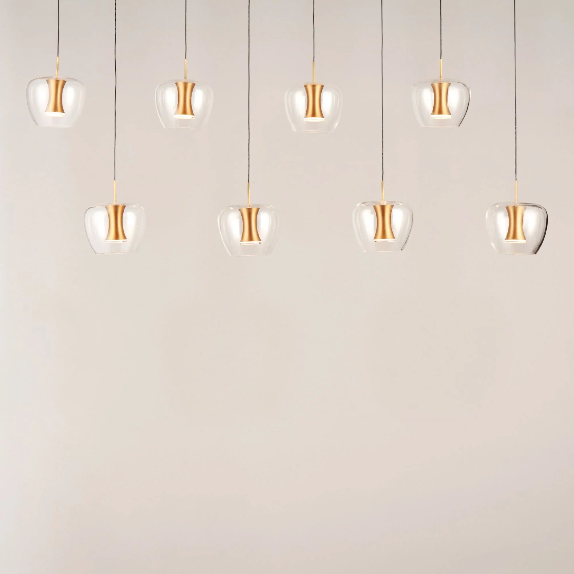 ET2 Lighting - Newton 39" 8-Light LED Linear Pendant, Black & Gold Finish | Bees Lighting