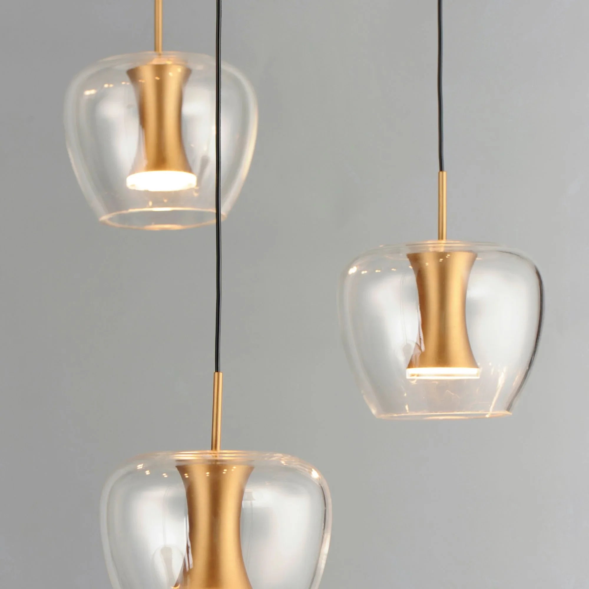 ET2 Lighting - Newton 28" 25-Light LED Pendant, Black & Gold Finish | Bees Lighting