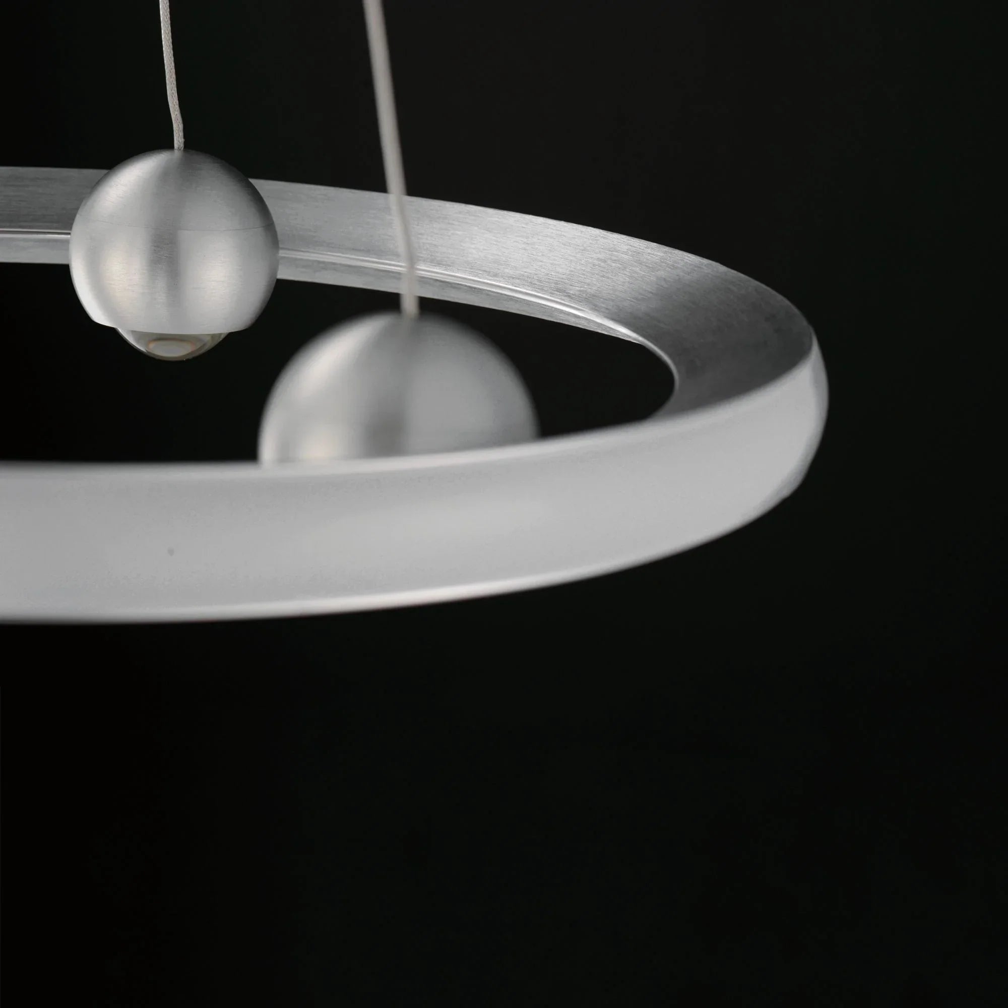 Nodes 18" LED Pendant, Brushed Aluminum Finish
