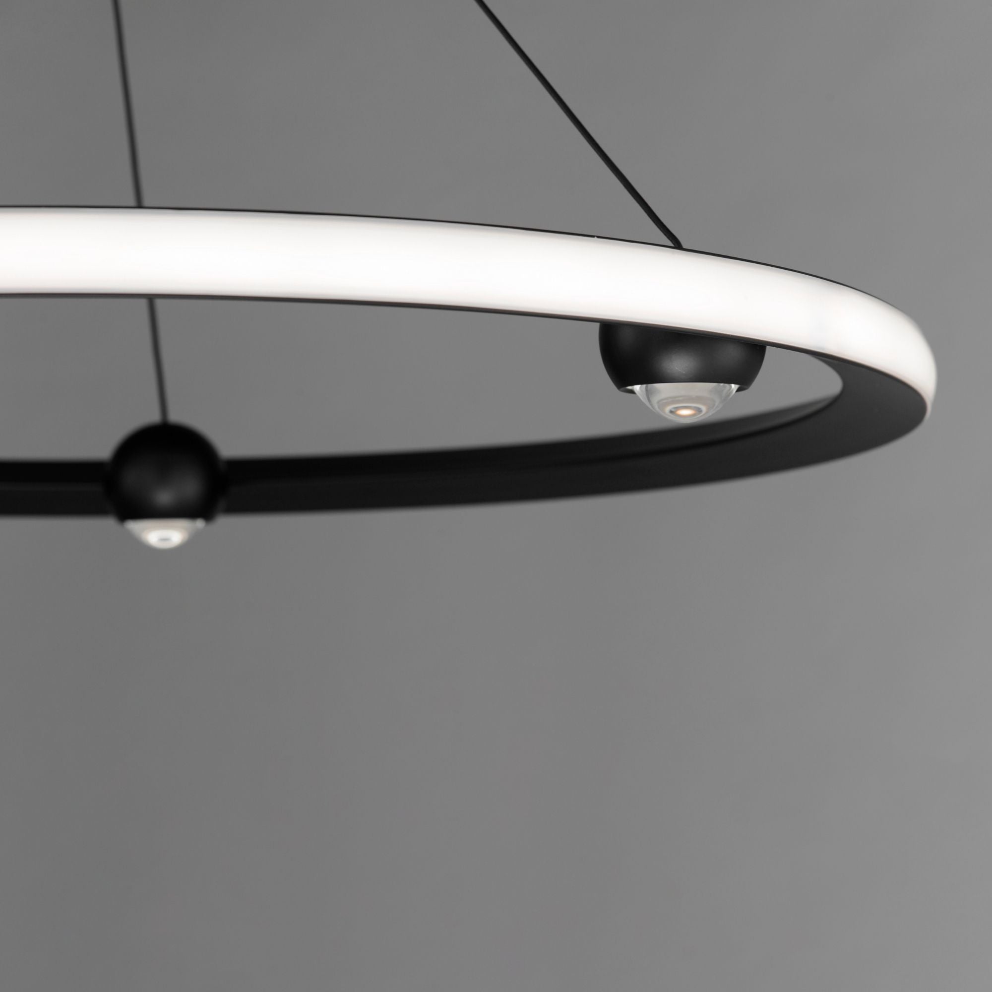 Nodes 32" LED Pendant, Black Finish