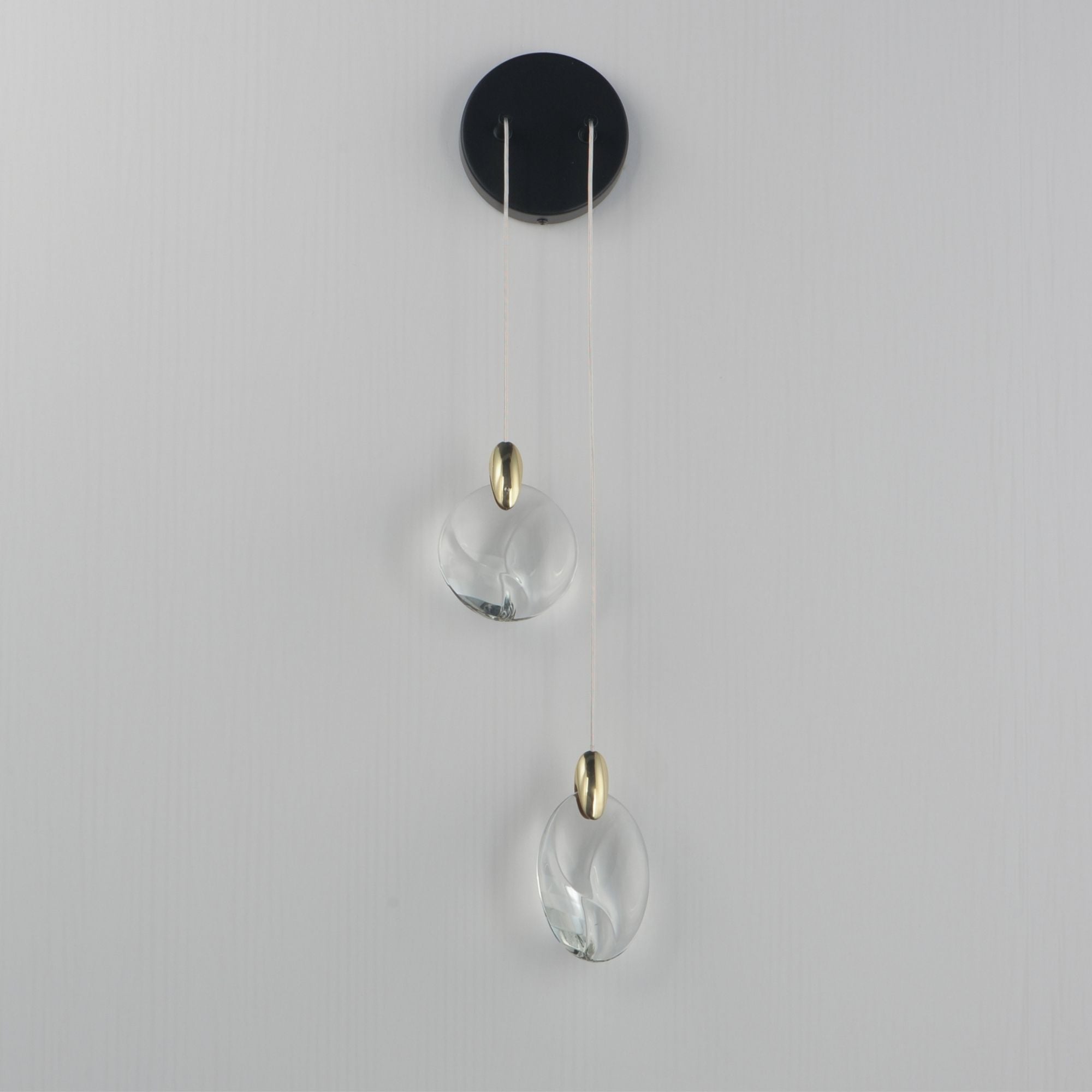 ET2 Lighting - Pebble 24" 2-Light LED Wall Sconce, Black & Polished Gold Finish | Bees Lighting