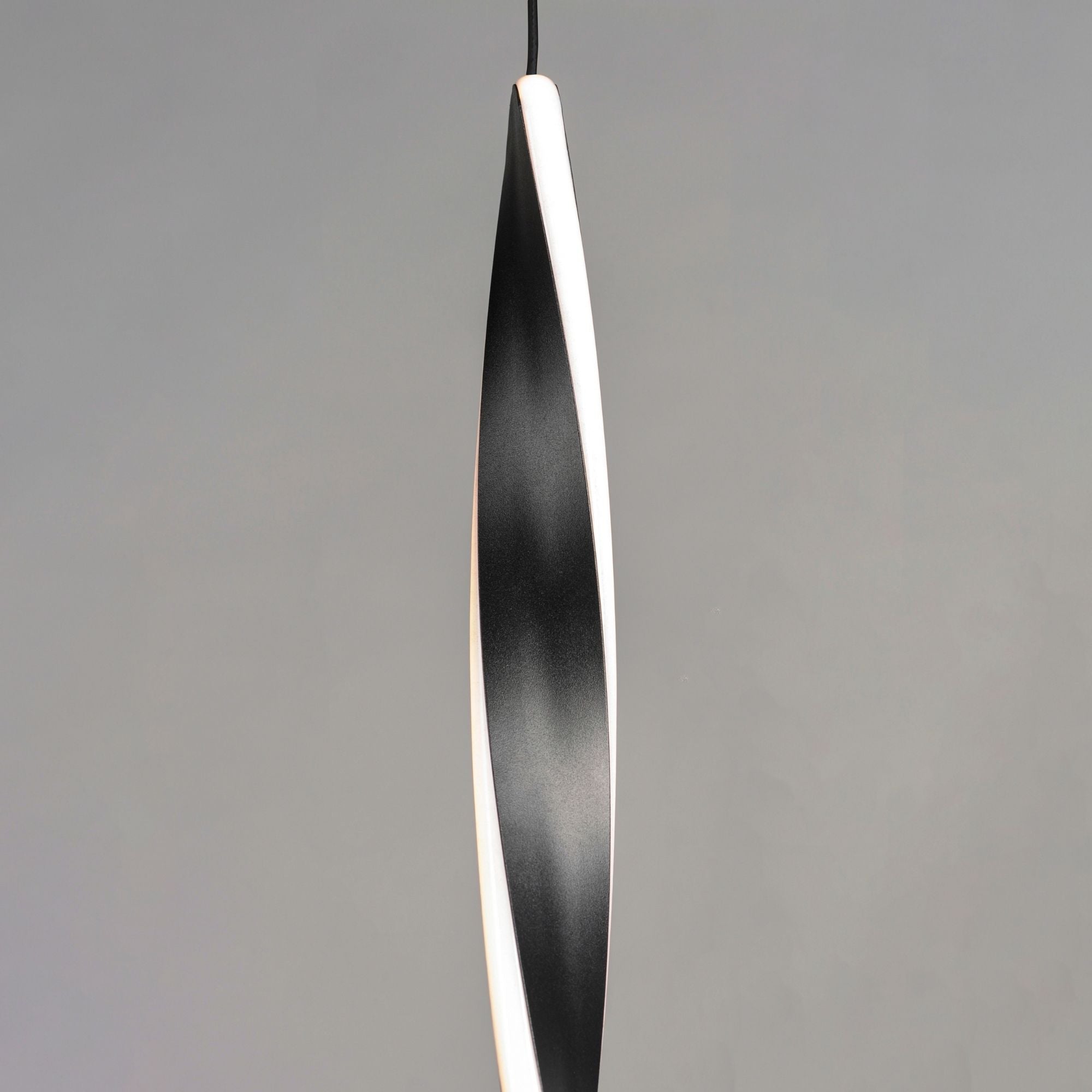 ET2 Lighting - Pirouette LED Mini Pendant, Black Finish | Bees Lighting