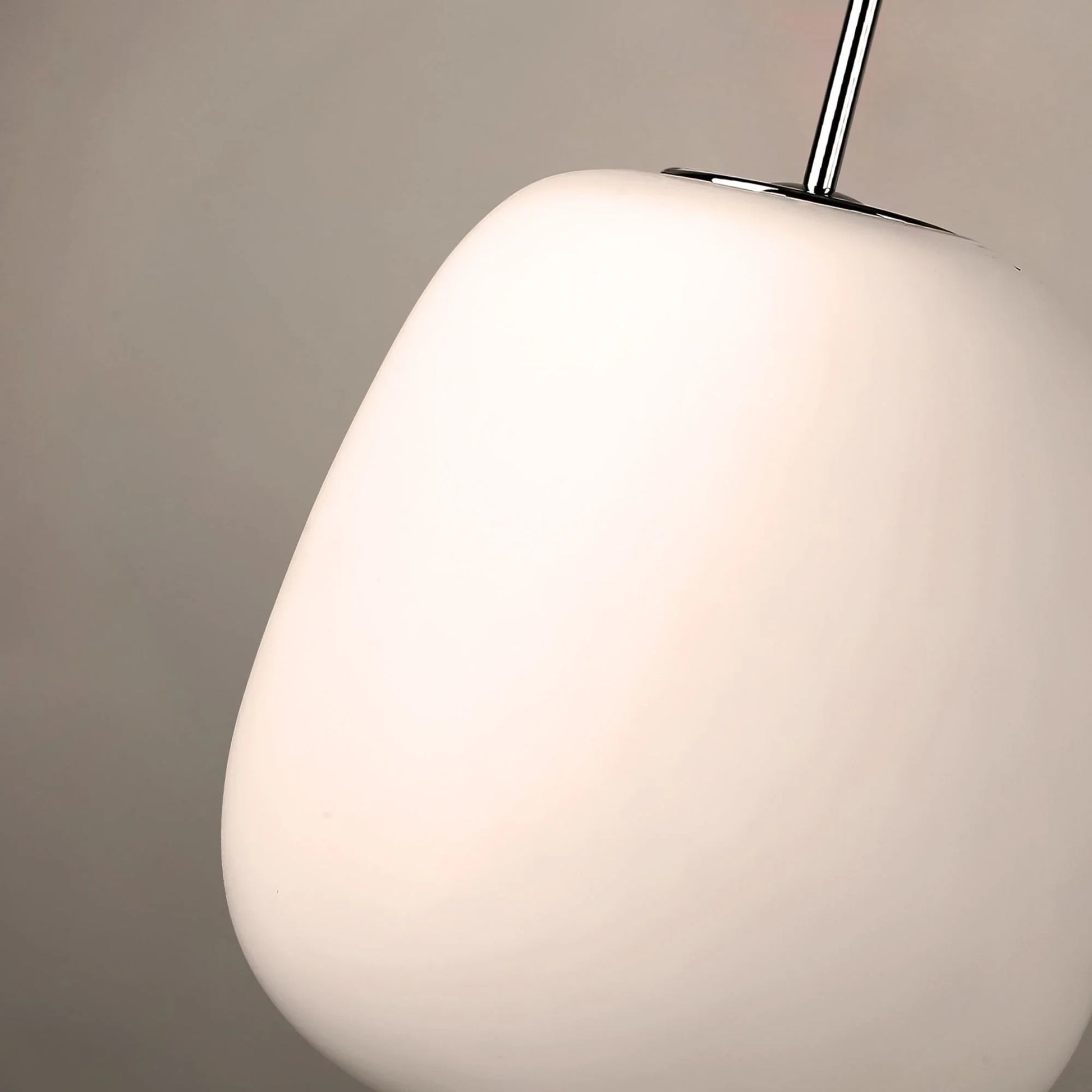 ET2 Lighting - Puffs 8" LED Pendant, White Finish | Bees Lighting
