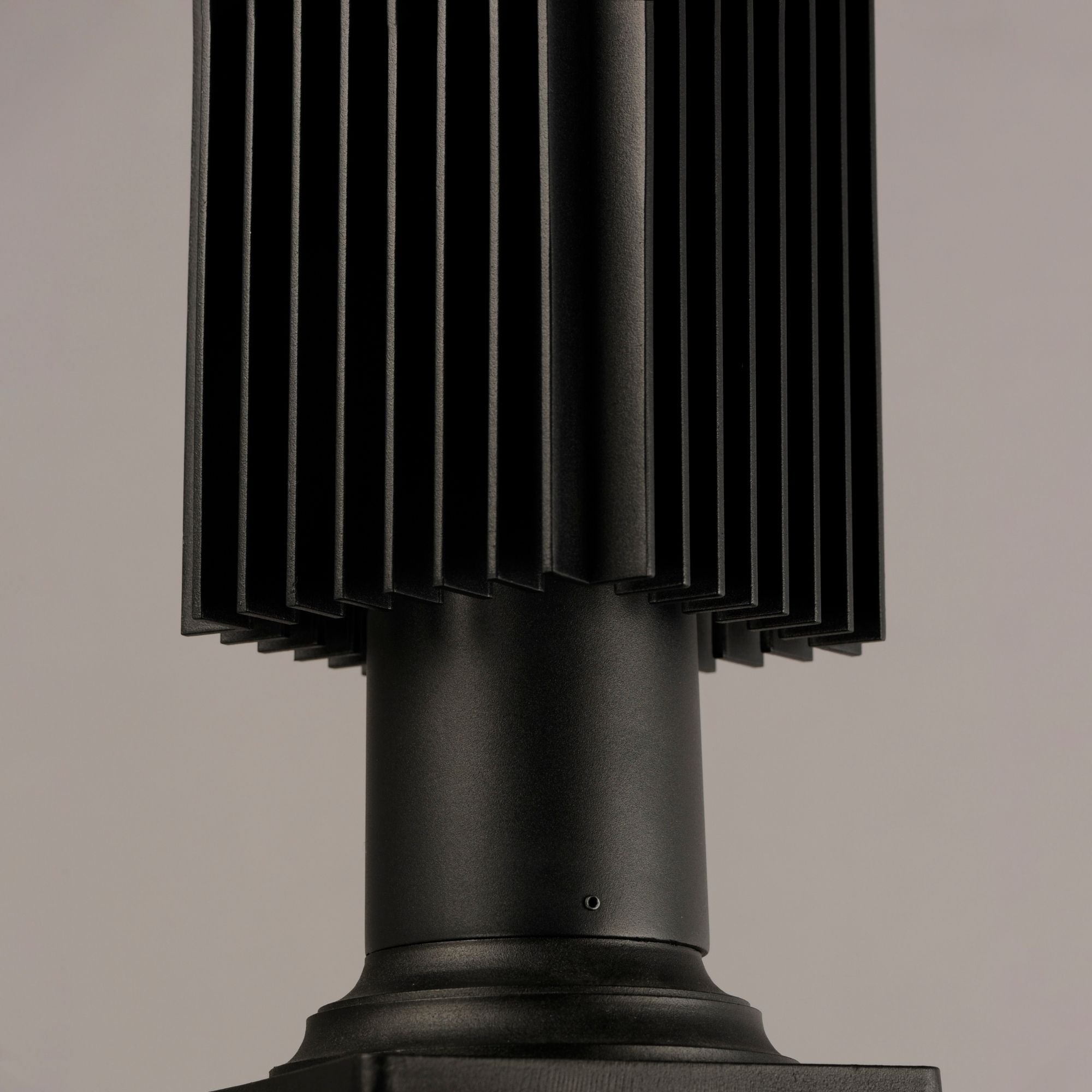 ET2 Lighting - Rampart 15" LED Outdoor Post Light, Black Finish | Bees Lighting