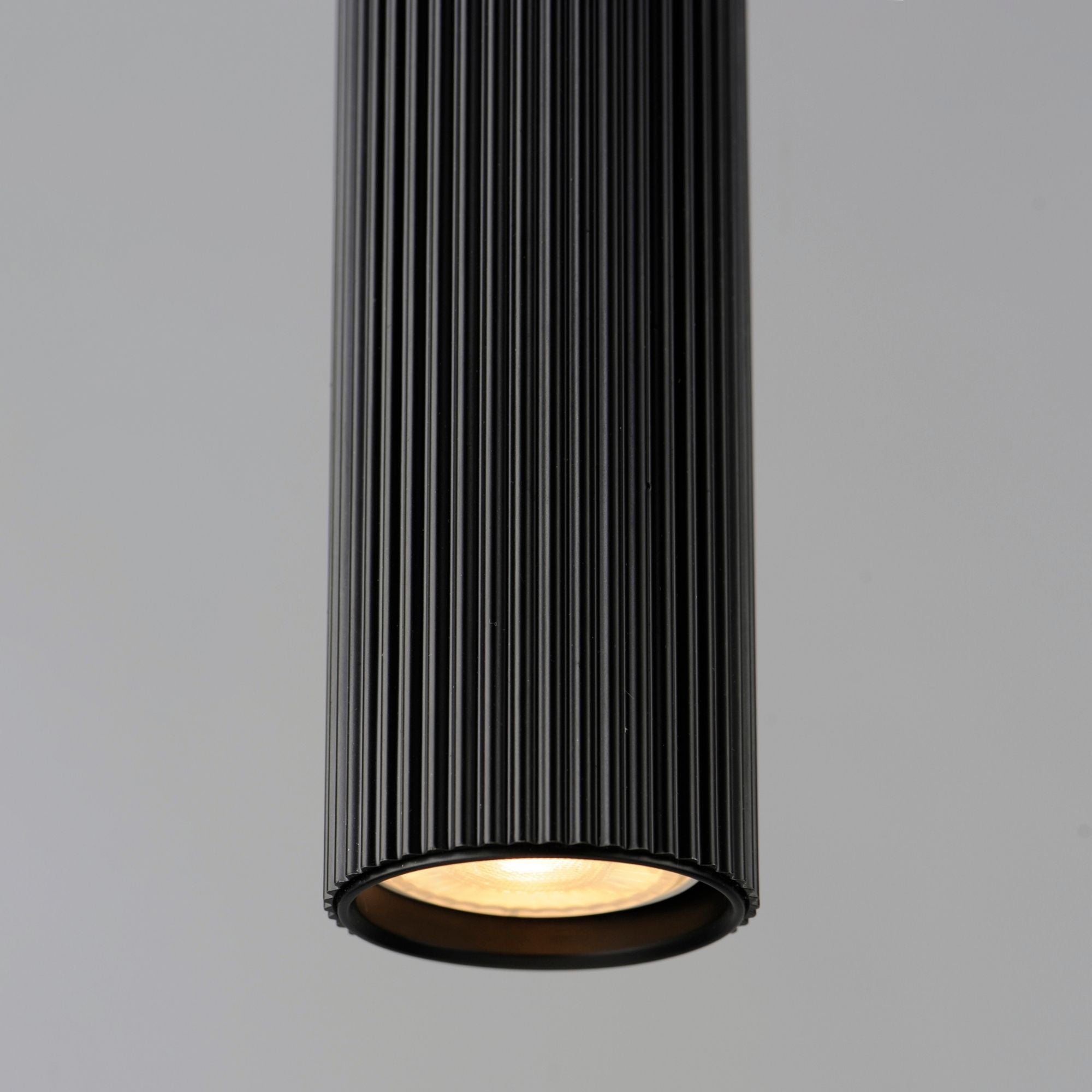 ET2 Lighting - Reeds Stem Hung Mini LED Pendant, Black Finish | Bees Lighting