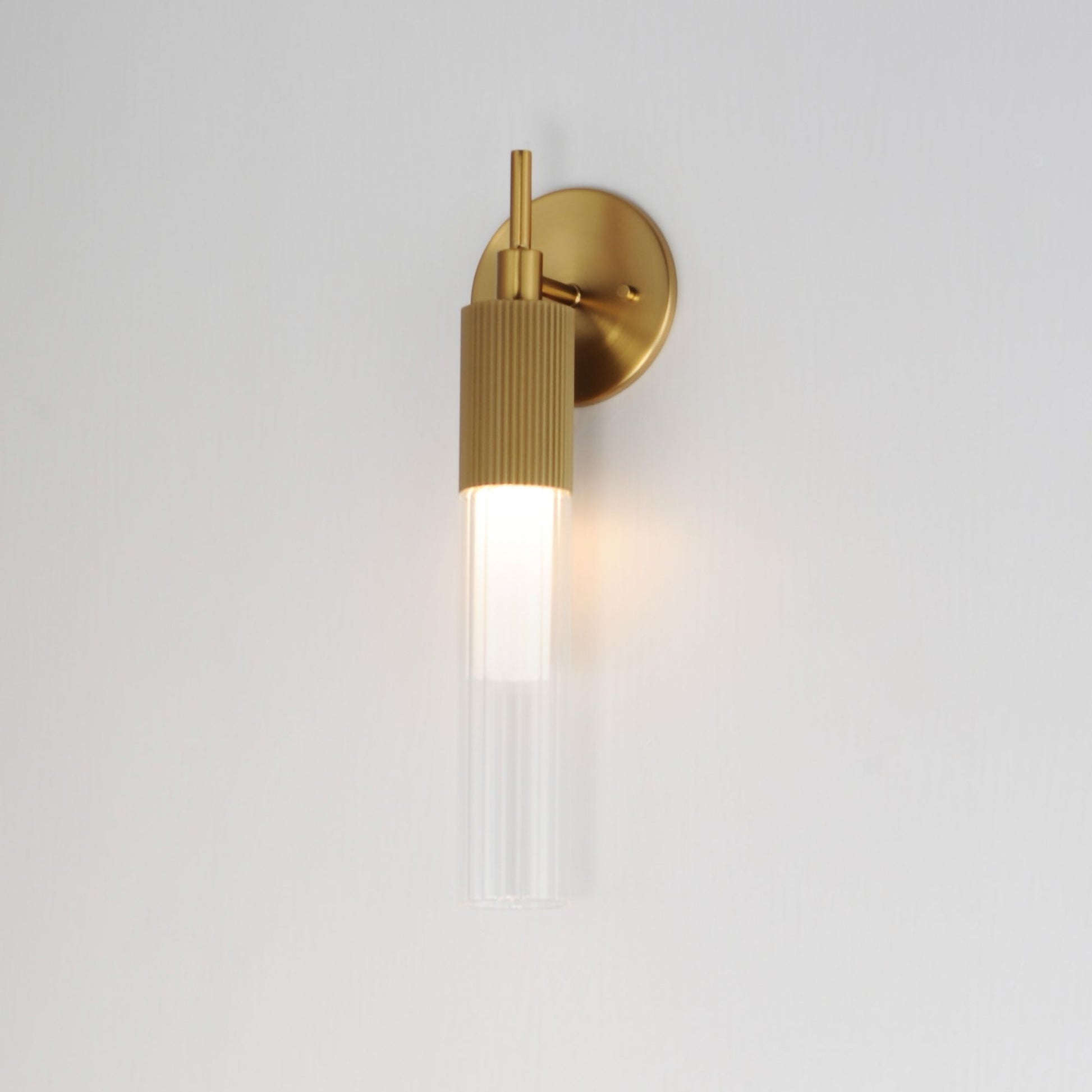 ET2 Lighting - Reeds 16" LED Wall Sconce, Gold Finish | Bees Lighting