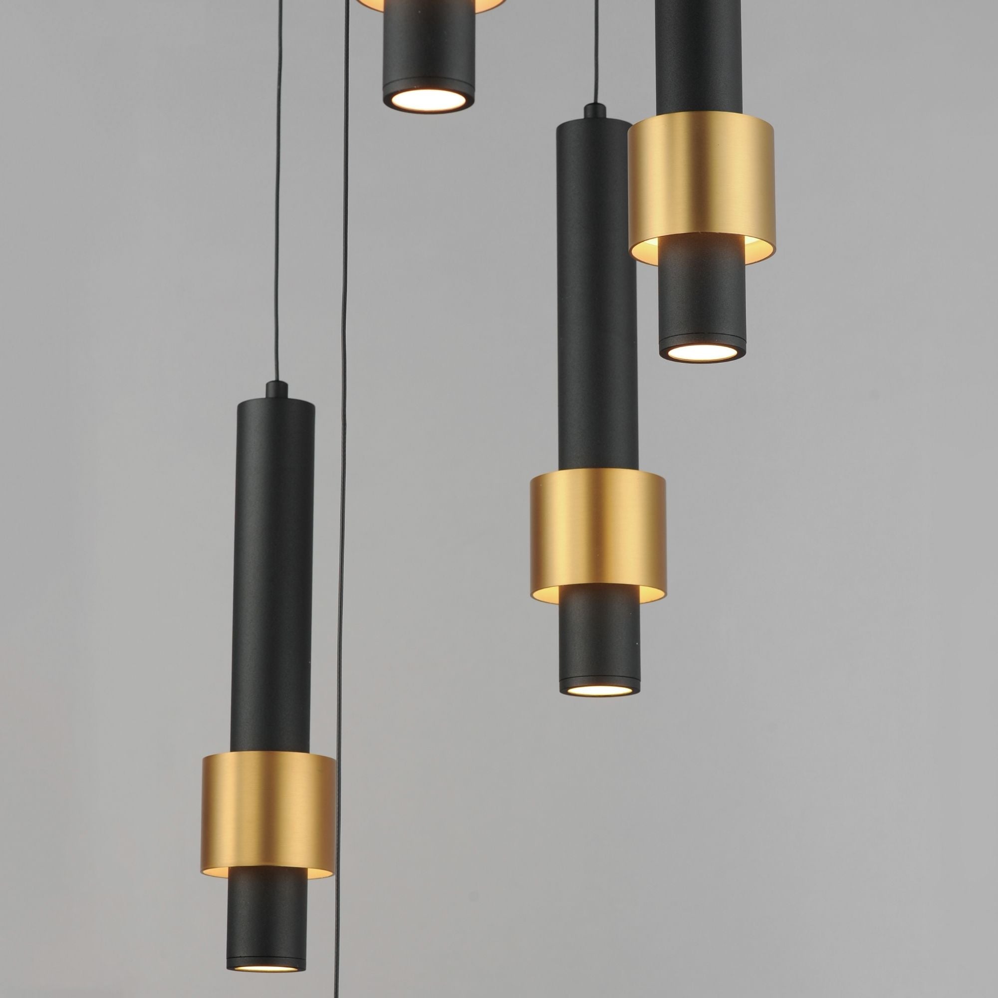 ET2 Lighting - Reveal 18" 7-Light LED Pendant, Black & Gold Finish | Bees Lighting