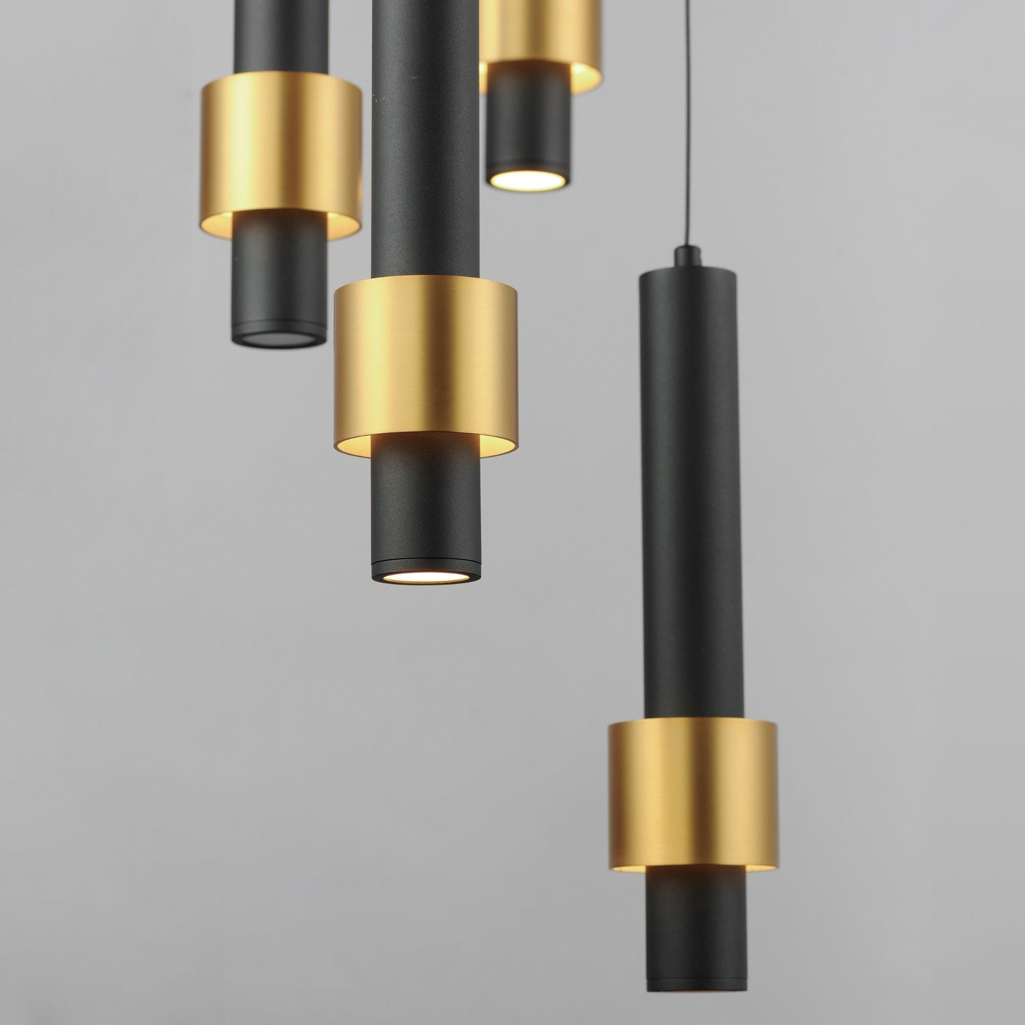 ET2 Lighting - Reveal 18" 7-Light LED Pendant, Black & Gold Finish | Bees Lighting