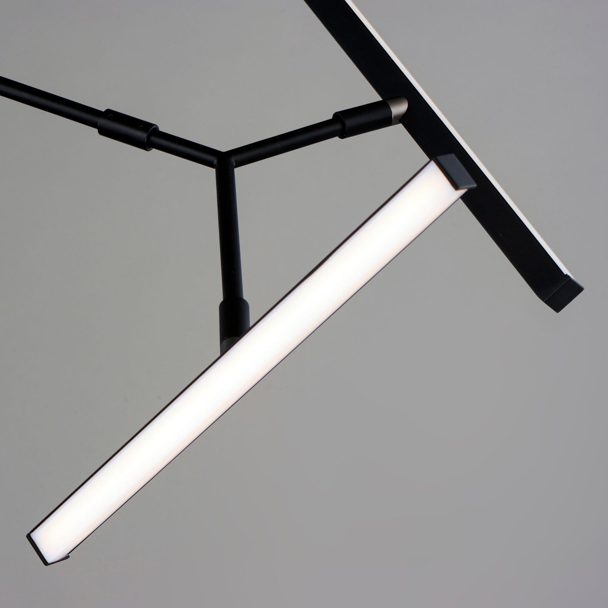 ET2 Lighting - Robotica 38" 8-Light LED Pendant, Black Finish | Bees Lighting