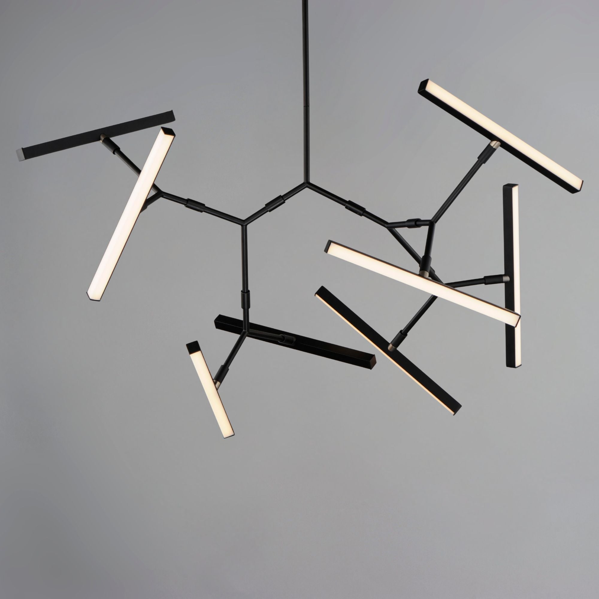 ET2 Lighting - Robotica 38" 8-Light LED Pendant, Black Finish | Bees Lighting