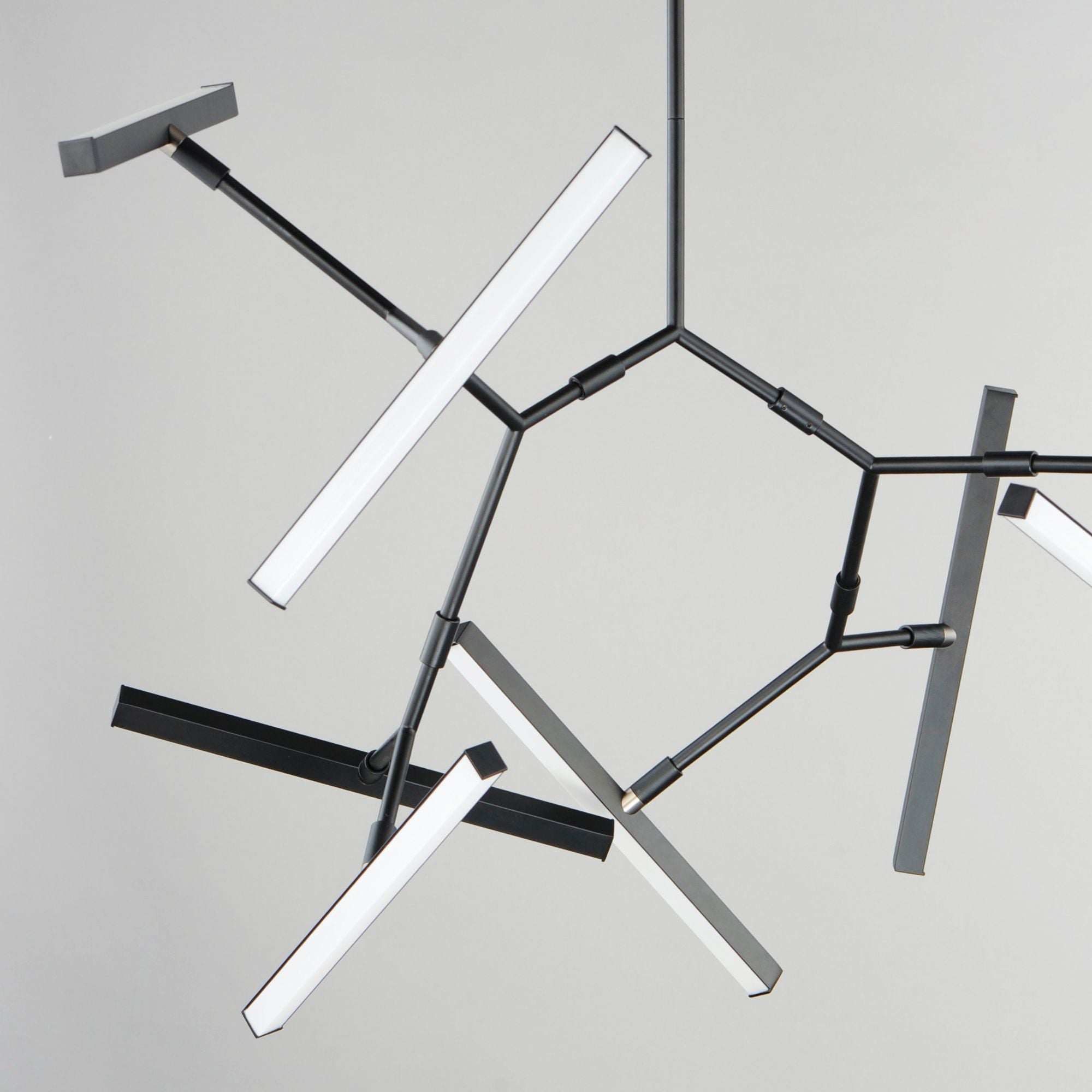 ET2 Lighting - Robotica 38" 8-Light LED Pendant, Black Finish | Bees Lighting