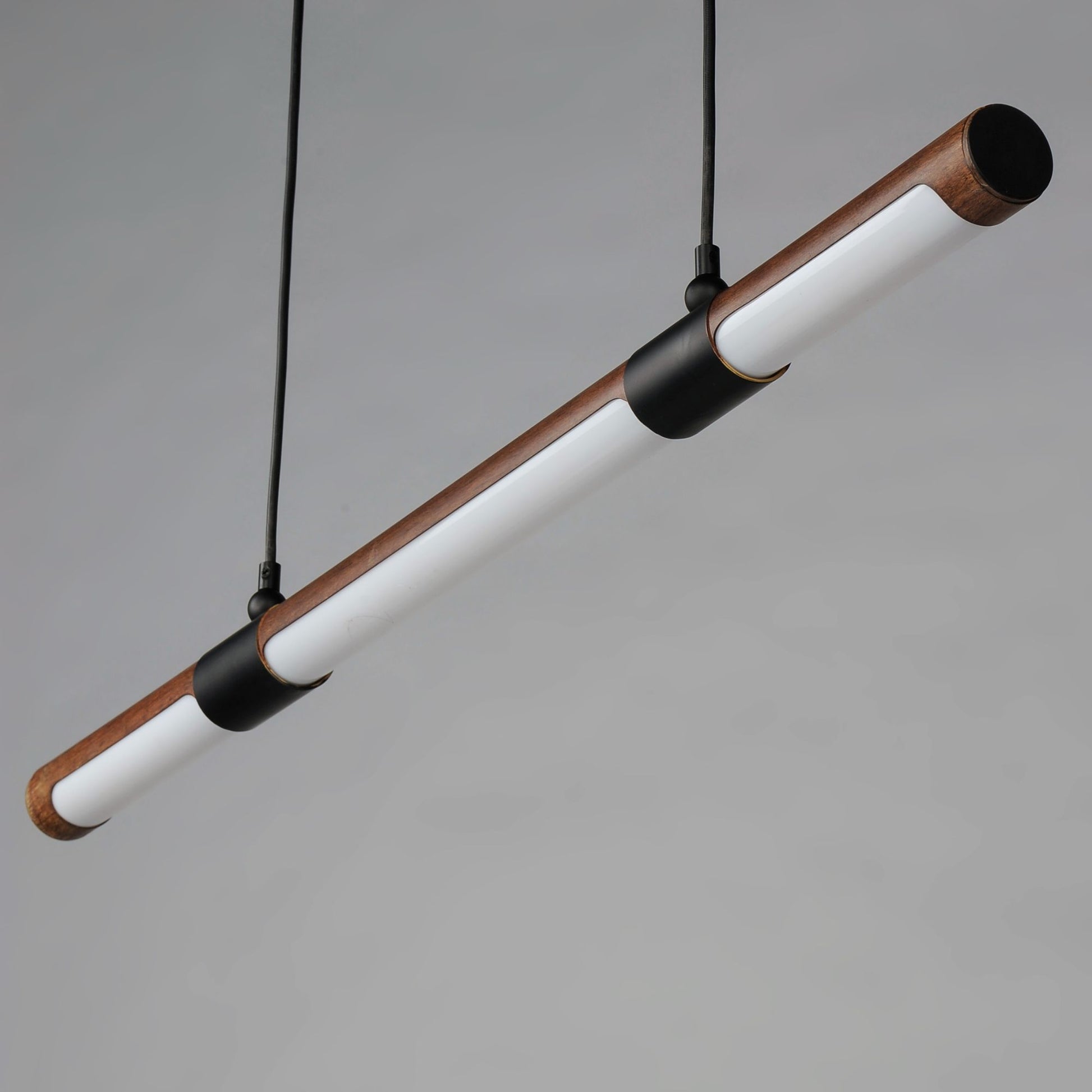ET2 Lighting - Rollo 40" Linear LED Pendant, Antique Pecan & Black Finish | Bees Lighting