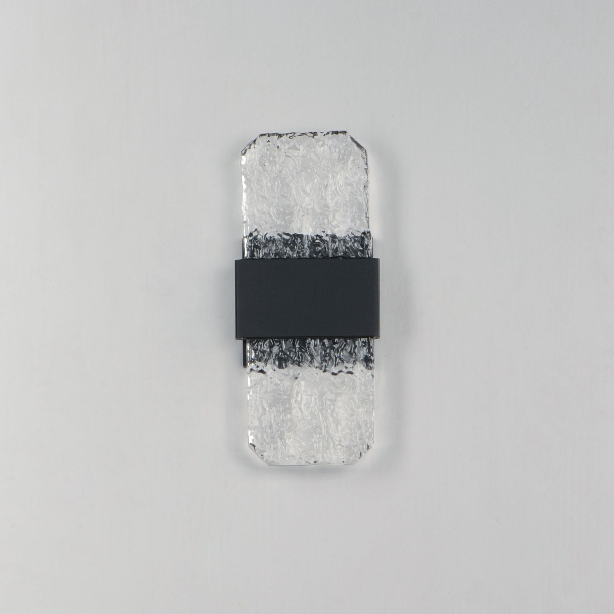 ET2 Lighting - Rune 12" Small LED Outdoor Wall Sconce, Black Finish | Bees Lighting