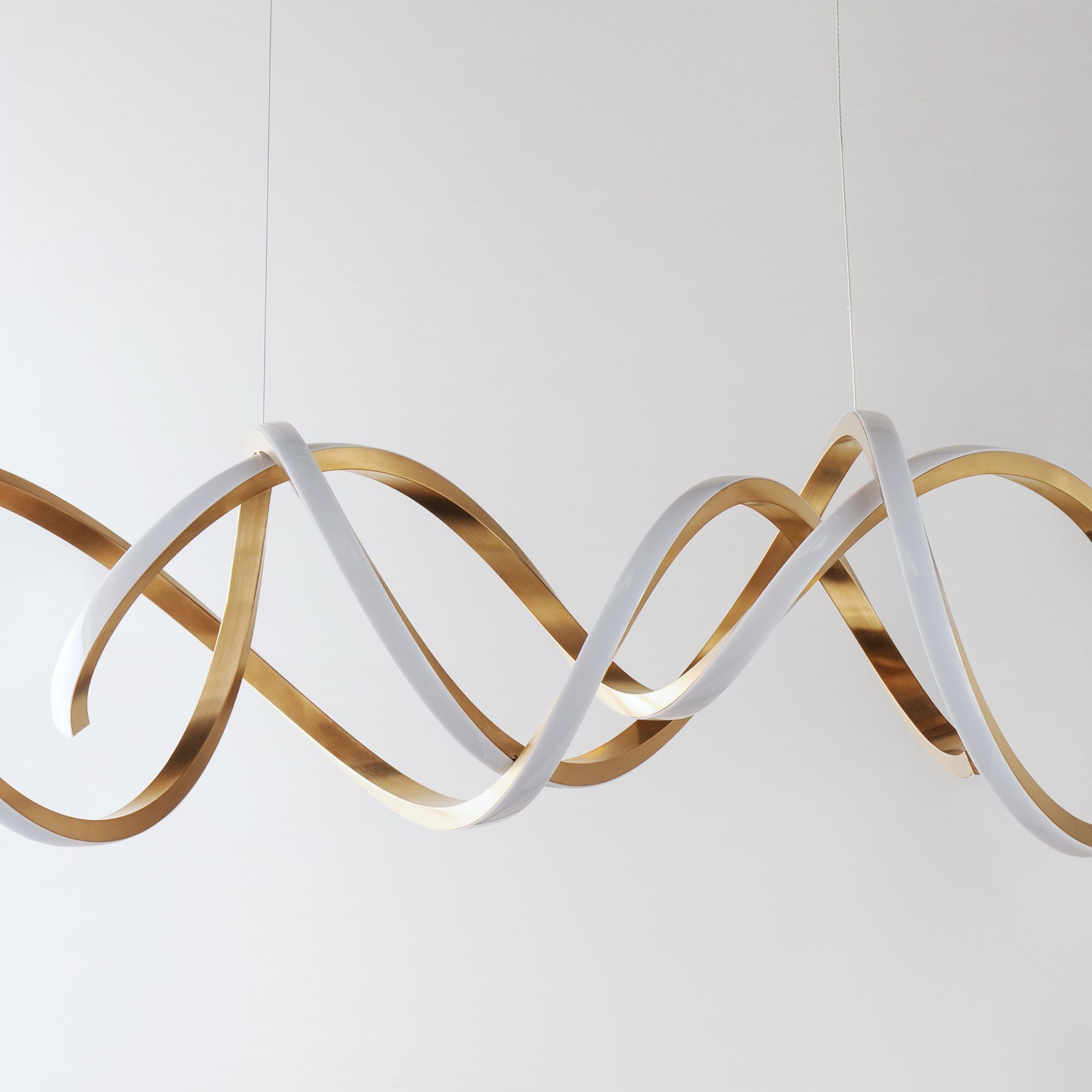 ET2 Lighting - Signature 38" Linear LED Pendant, Brushed Champagne Finish | Bees Lighting