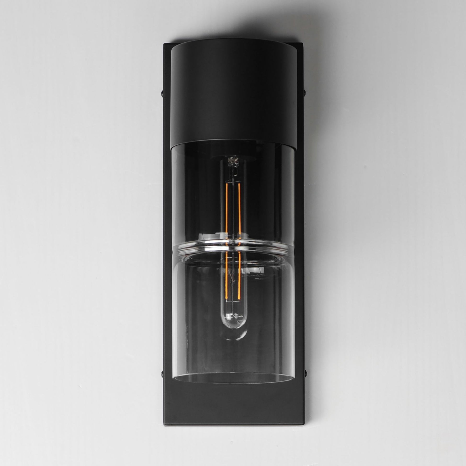 ET2 Lighting - Smokestack 17" Medium LED Outdoor Wall Sconce, Black Finish | Bees Lighting