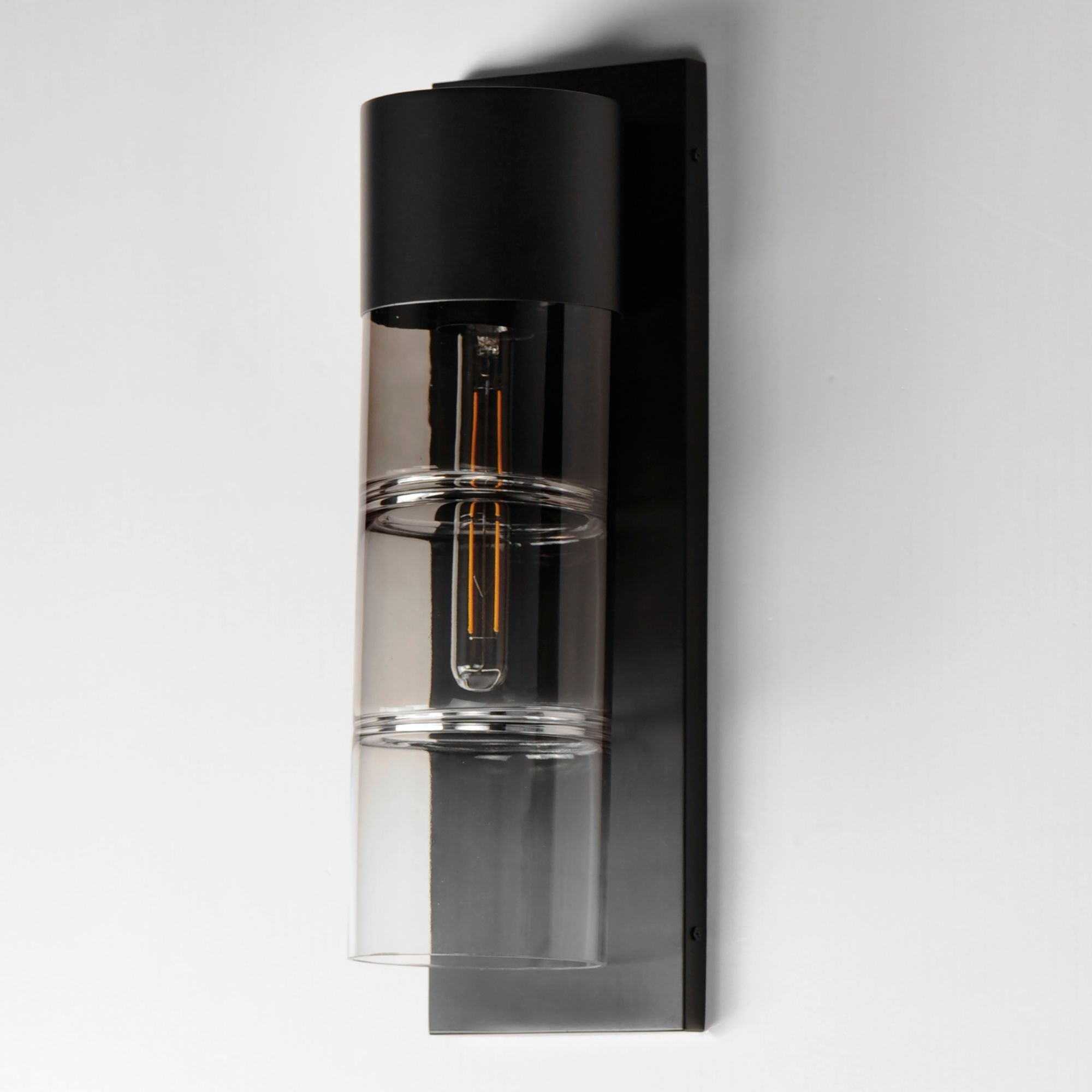 ET2 Lighting - Smokestack 20" Large LED Outdoor Wall Sconce, Black Finish | Bees Lighting