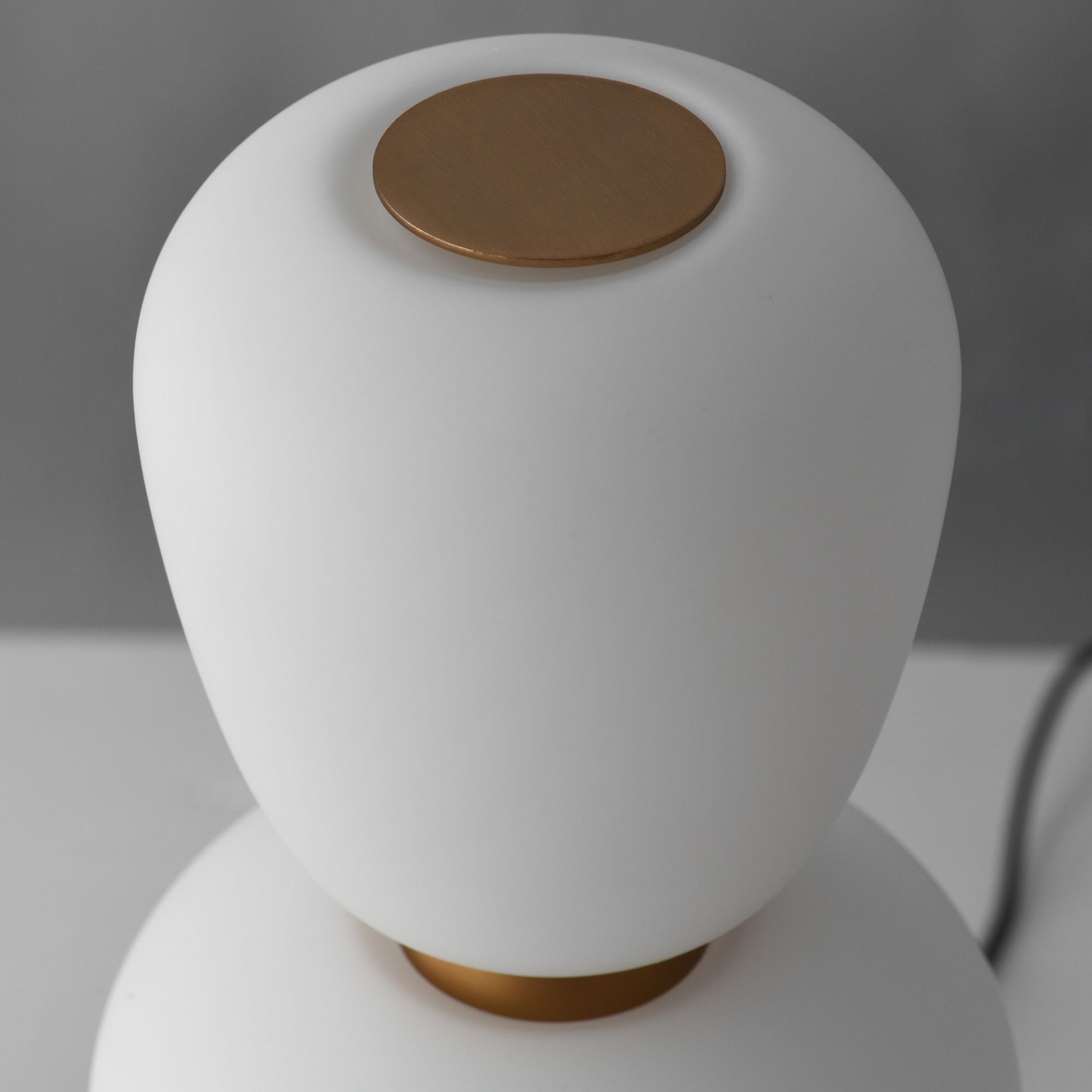 ET2 Lighting - Soji 18" LED Triple Stack Portable Lamp, Black & Gold Finish | Bees Lighting