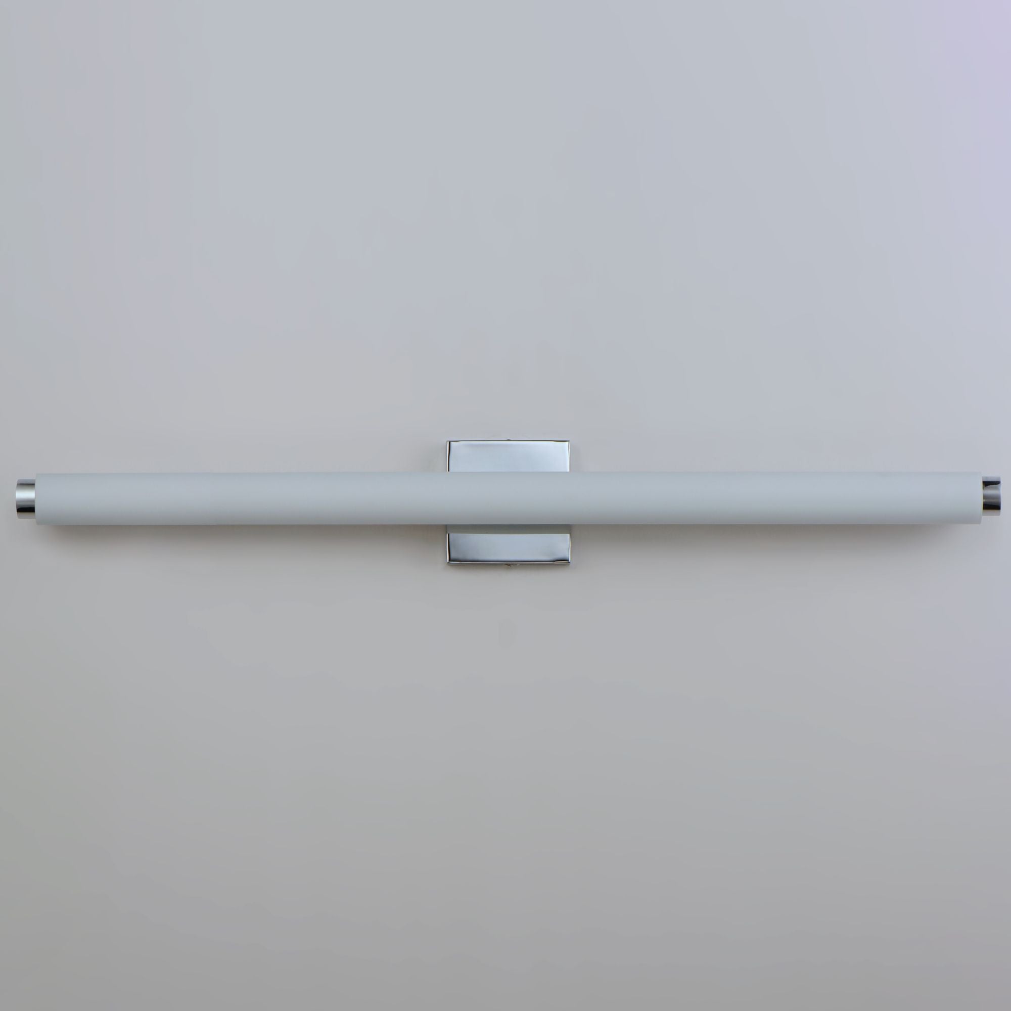 ET2 Lighting - Soprano 30" LED Bath Vanity, Polished Chrome Finish | Bees Lighting