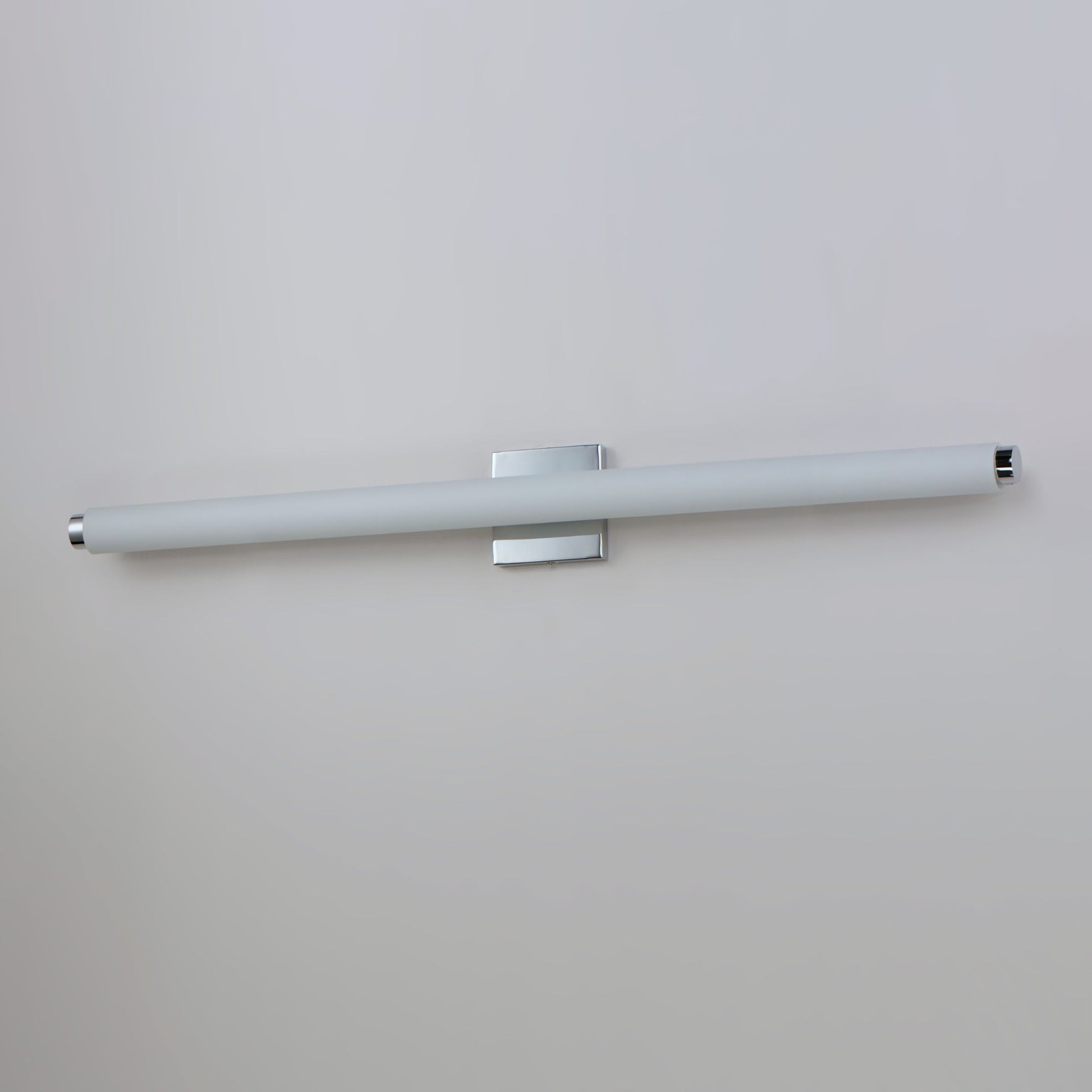 ET2 Lighting - Soprano 30" LED Bath Vanity, Polished Chrome Finish | Bees Lighting