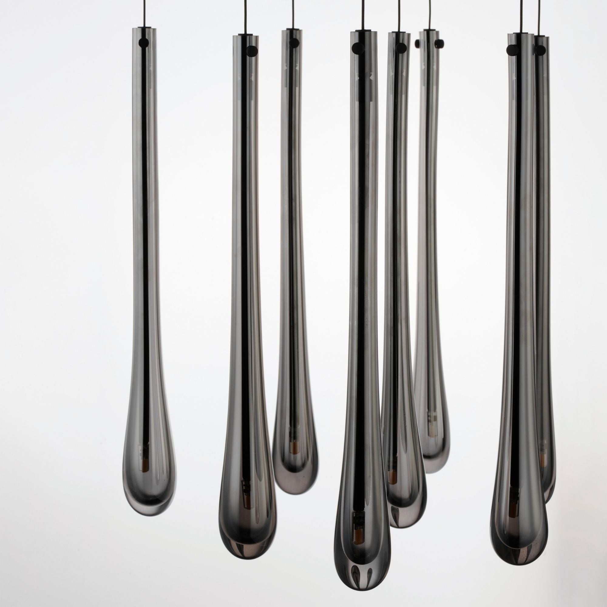 ET2 Lighting - Stillo 17" 9-Light LED Pendant, Black Finish | Bees Lighting