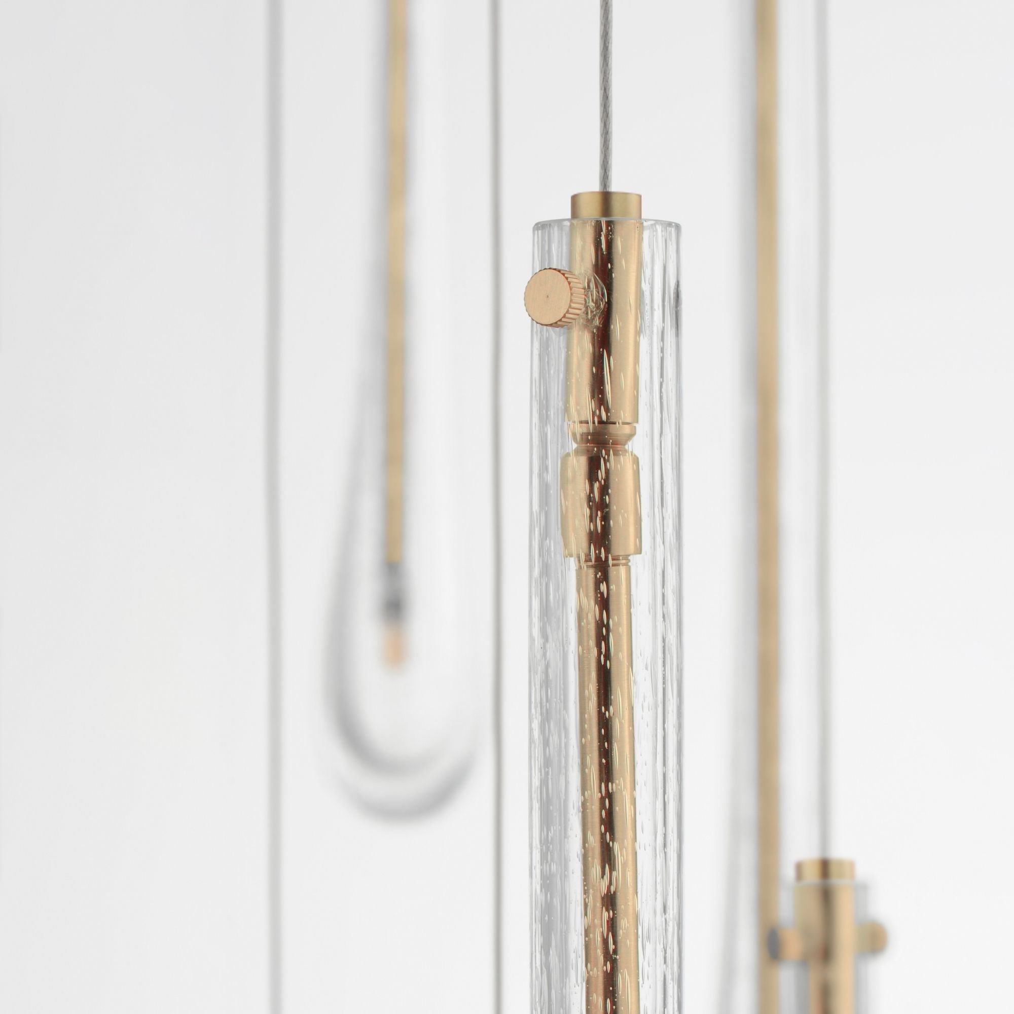 Stillo 26" 18-Light LED Pendant, Gold Finish