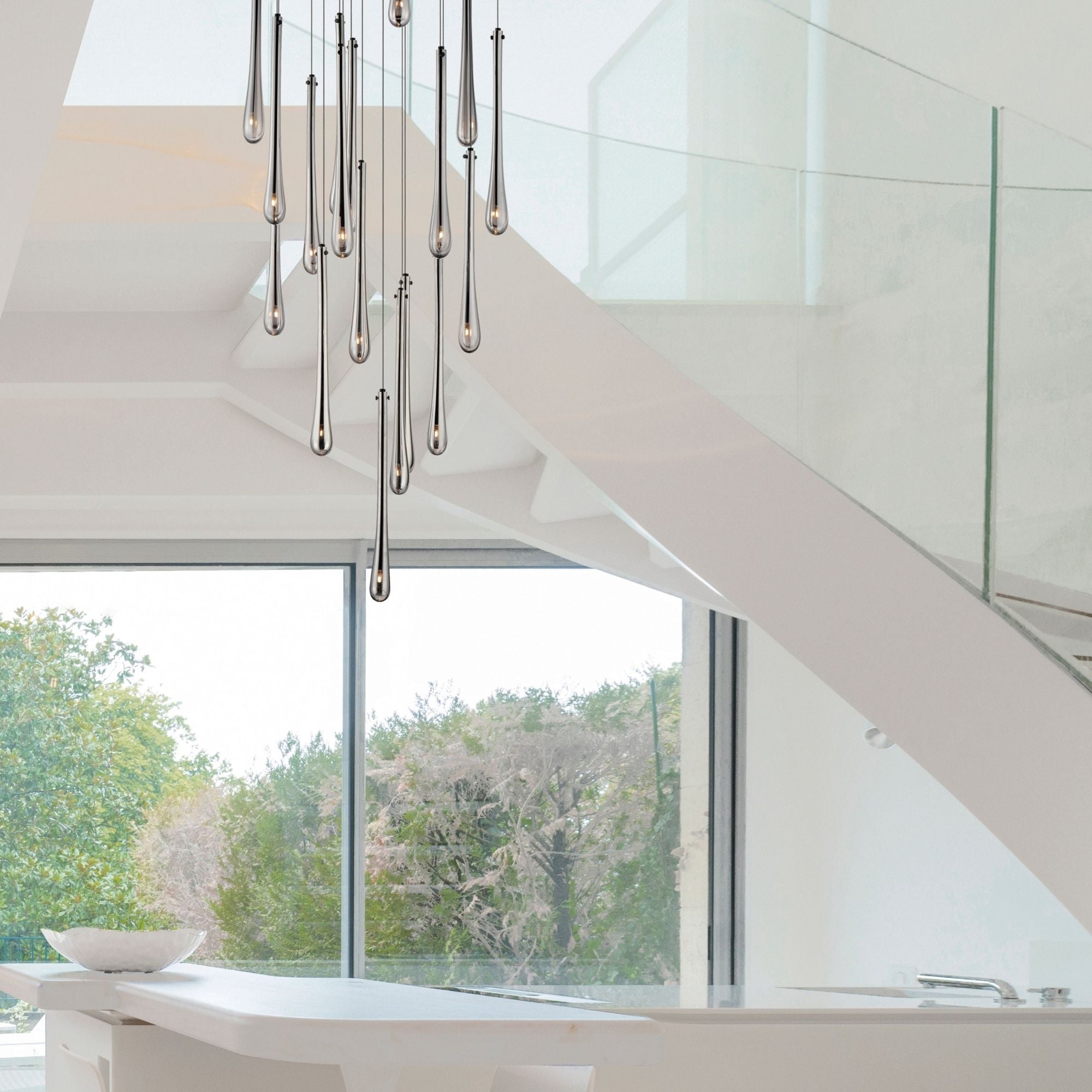 Stillo 26" 18-Light LED Pendant, Black Finish