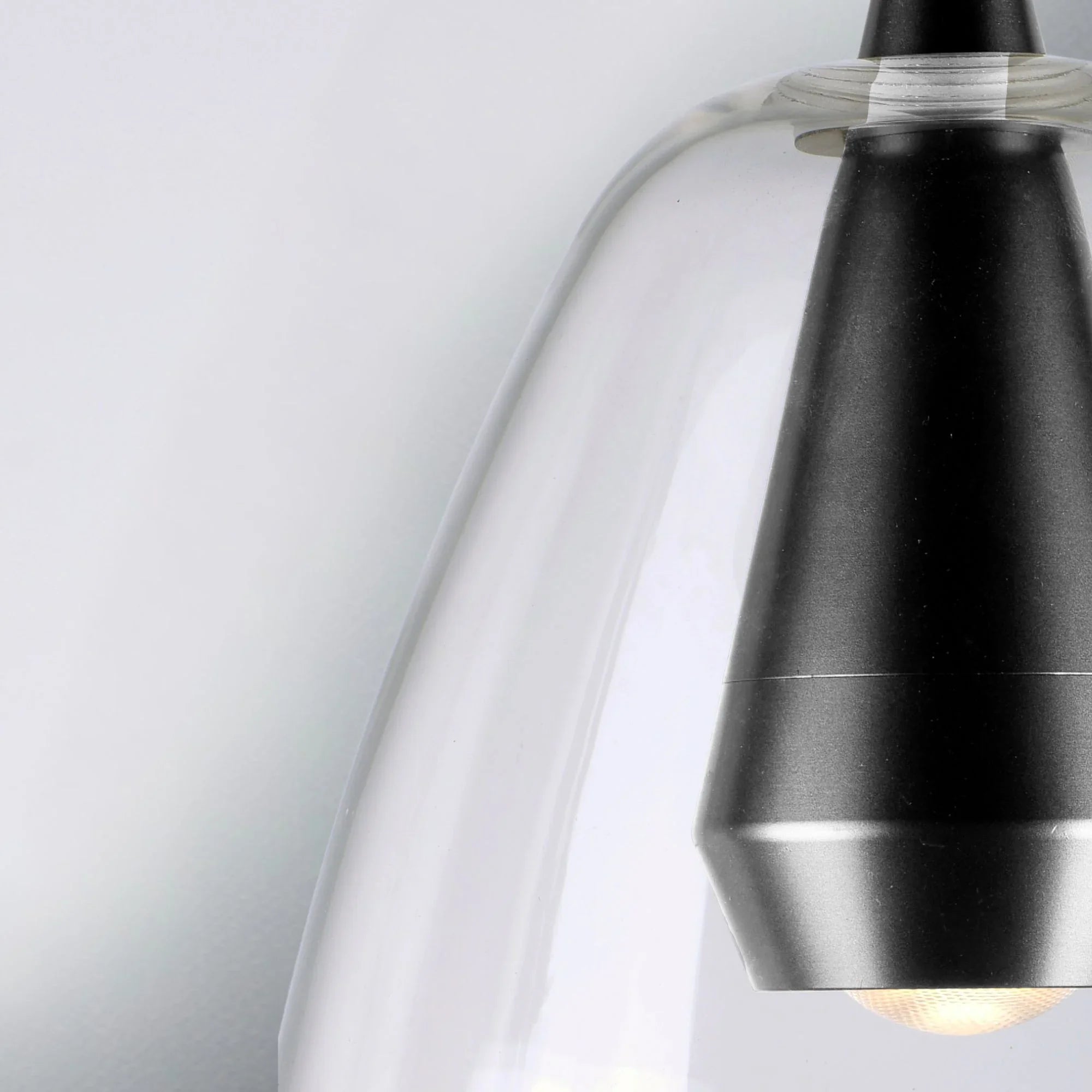 ET2 Lighting - Sven 8" LED Pendant, Polished Chrome & Silver Finish | Bees Lighting