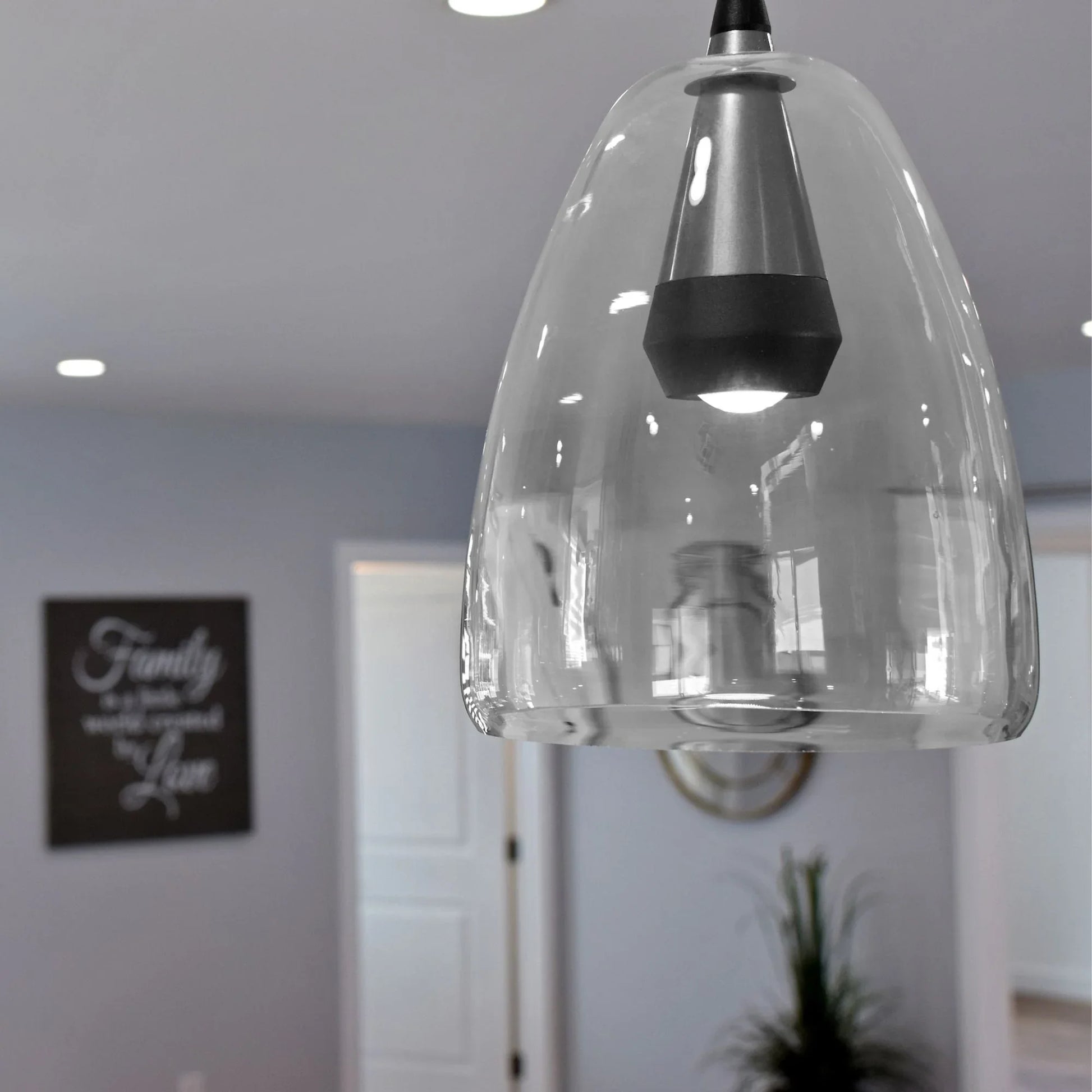 ET2 Lighting - Sven 8" LED Pendant, Polished Chrome & Silver Finish | Bees Lighting