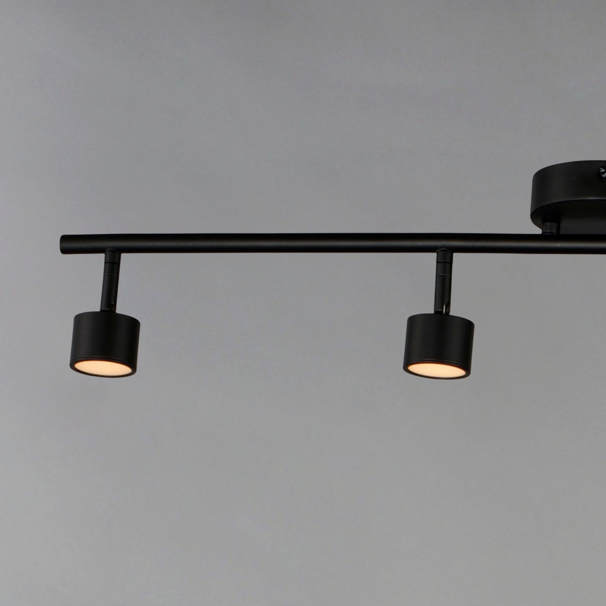 ET2 Lighting - Taylor 34" LED Fixed Track Rail, Black Finish | Bees Lighting