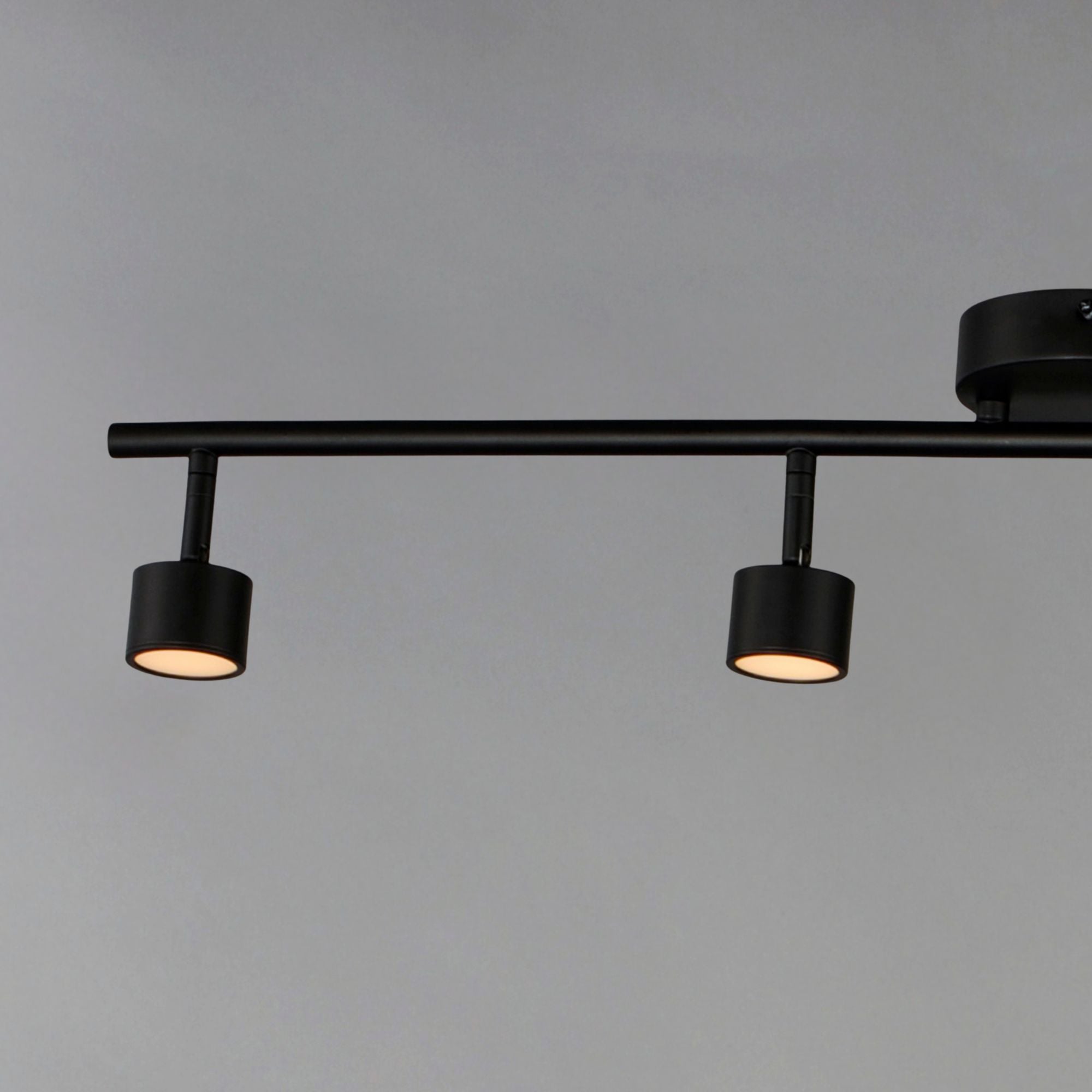 ET2 Lighting - Taylor 34" LED Fixed Track Rail, Black Finish | Bees Lighting