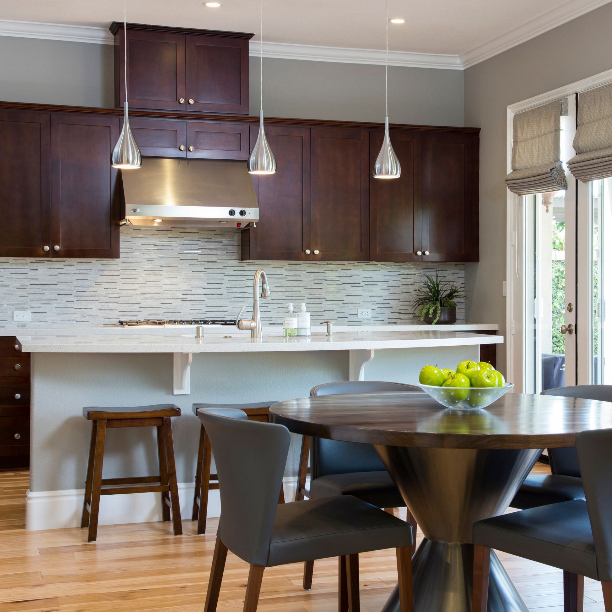 ET2 Lighting - Teardrop 7" LED Pendant, Satin Nickel Finish | Bees Lighting