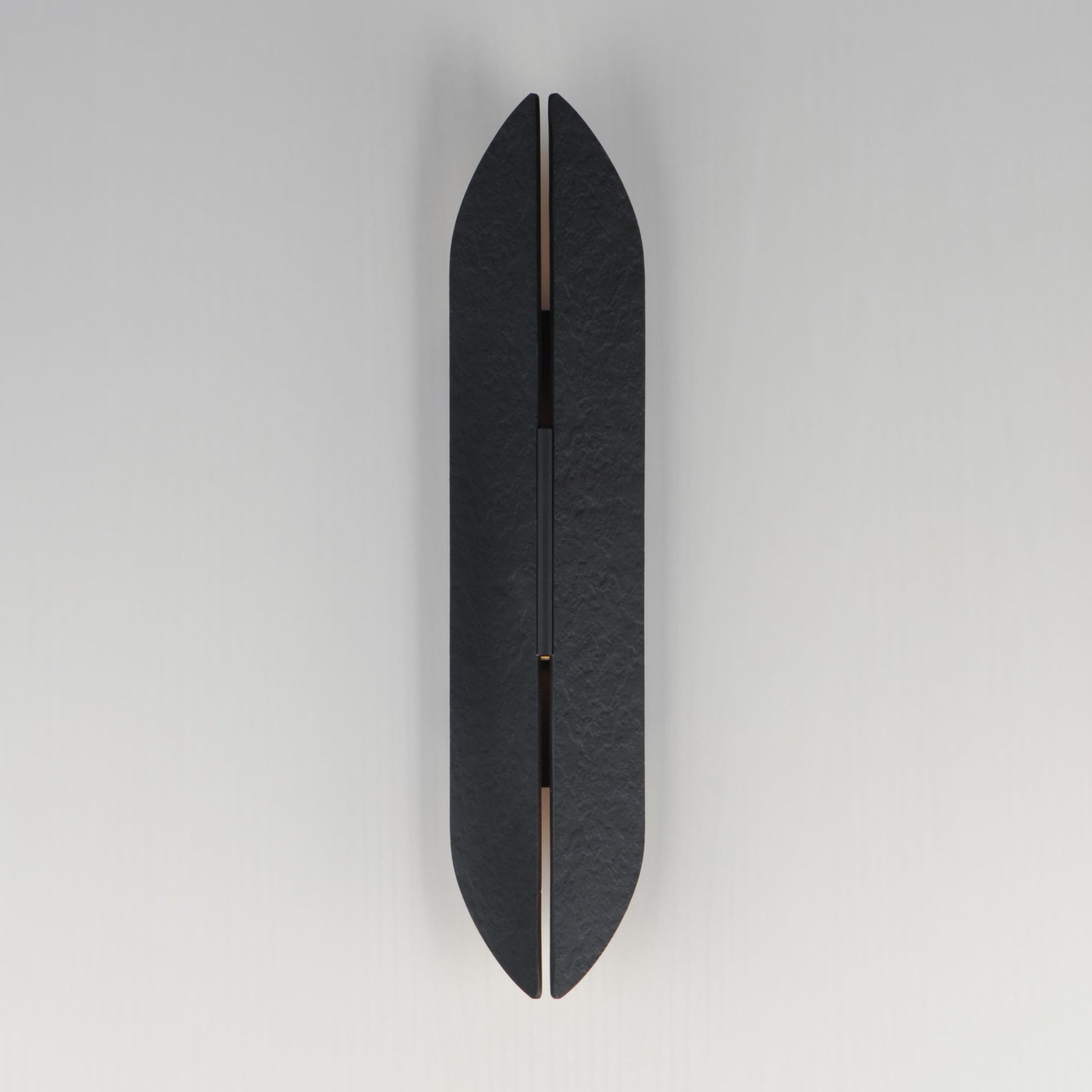 ET2 Lighting - Tectonic 22" Large LED Outdoor Wall Sconce, Black & Antique Brass Finish | Bees Lighting