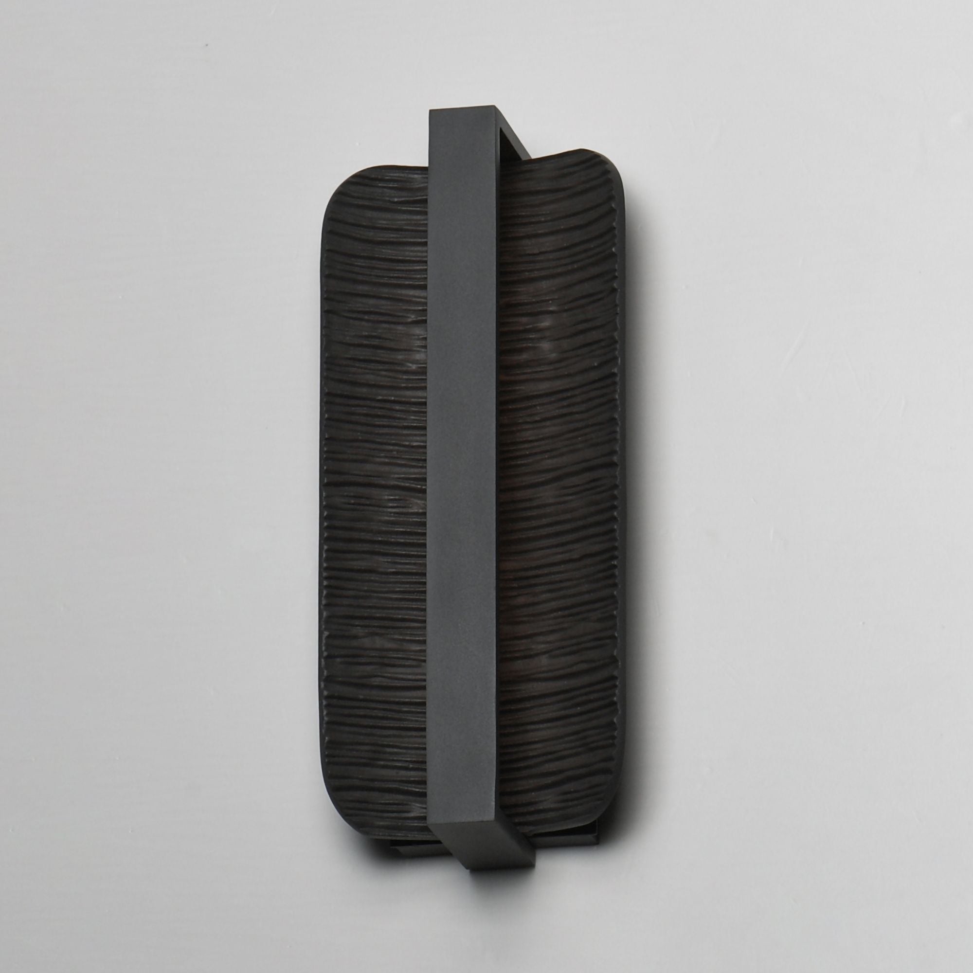 ET2 Lighting - Terra 16" LED Outdoor Wall Sconce, Architectural Bronze Finish | Bees Lighting