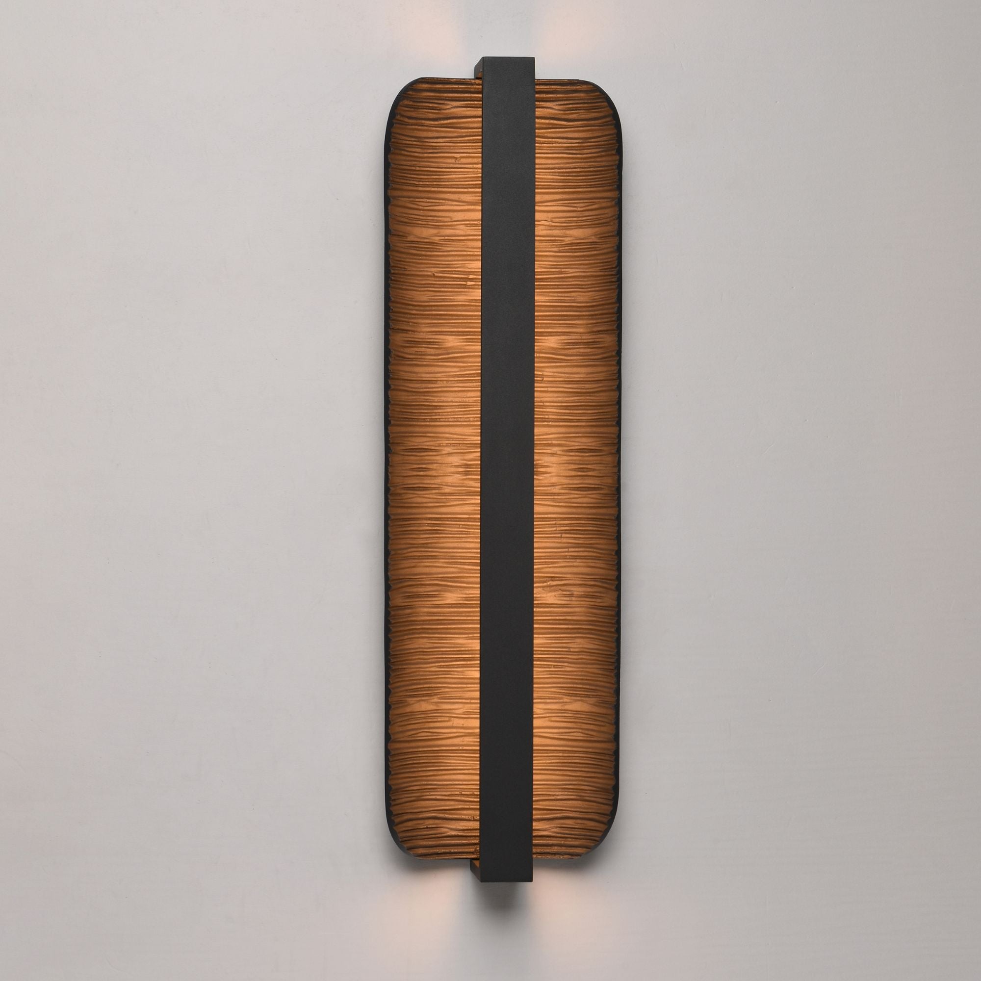 ET2 Lighting - Terra 25" LED Outdoor Wall Sconce, Architectural Bronze Finish | Bees Lighting