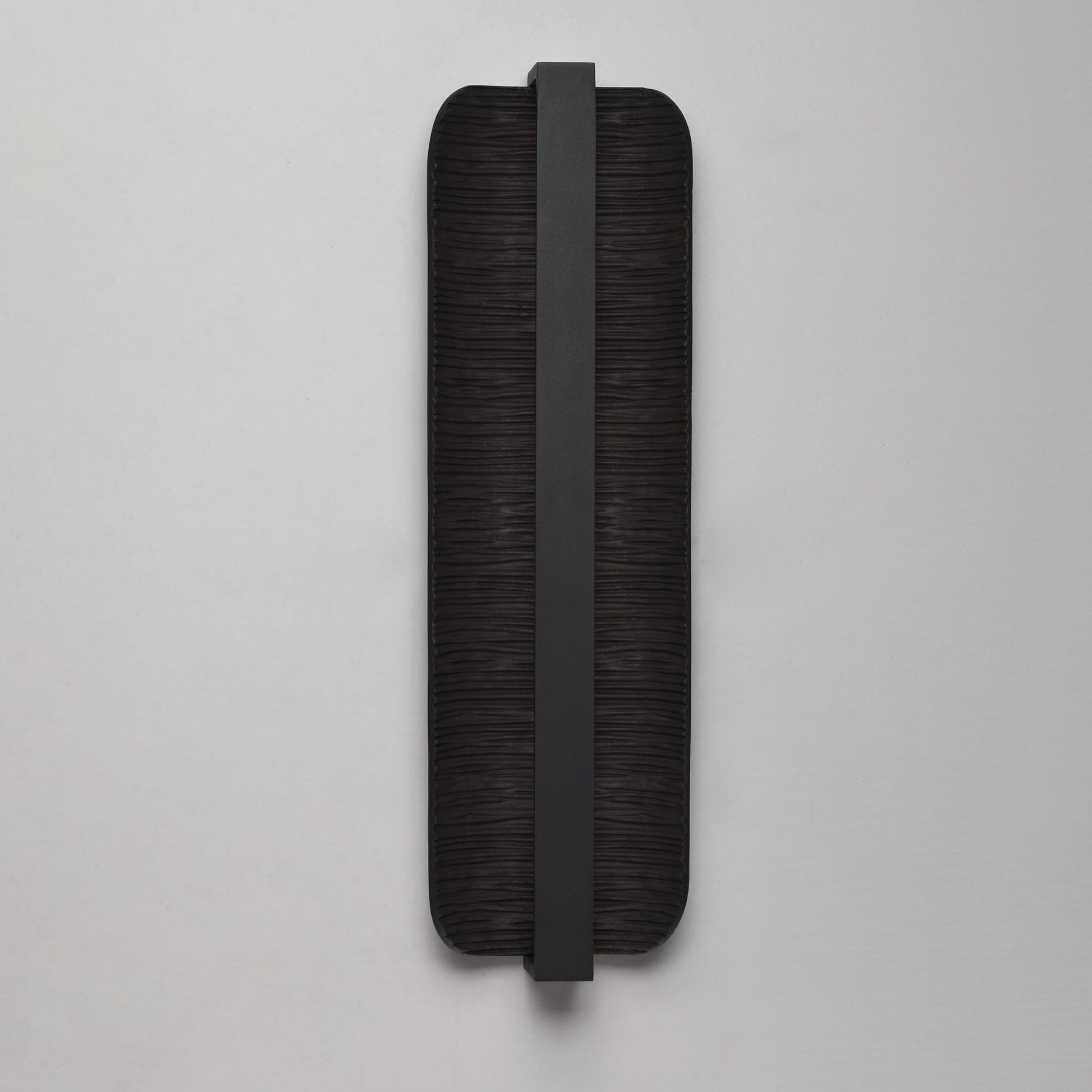 ET2 Lighting - Terra 25" LED Outdoor Wall Sconce, Architectural Bronze Finish | Bees Lighting