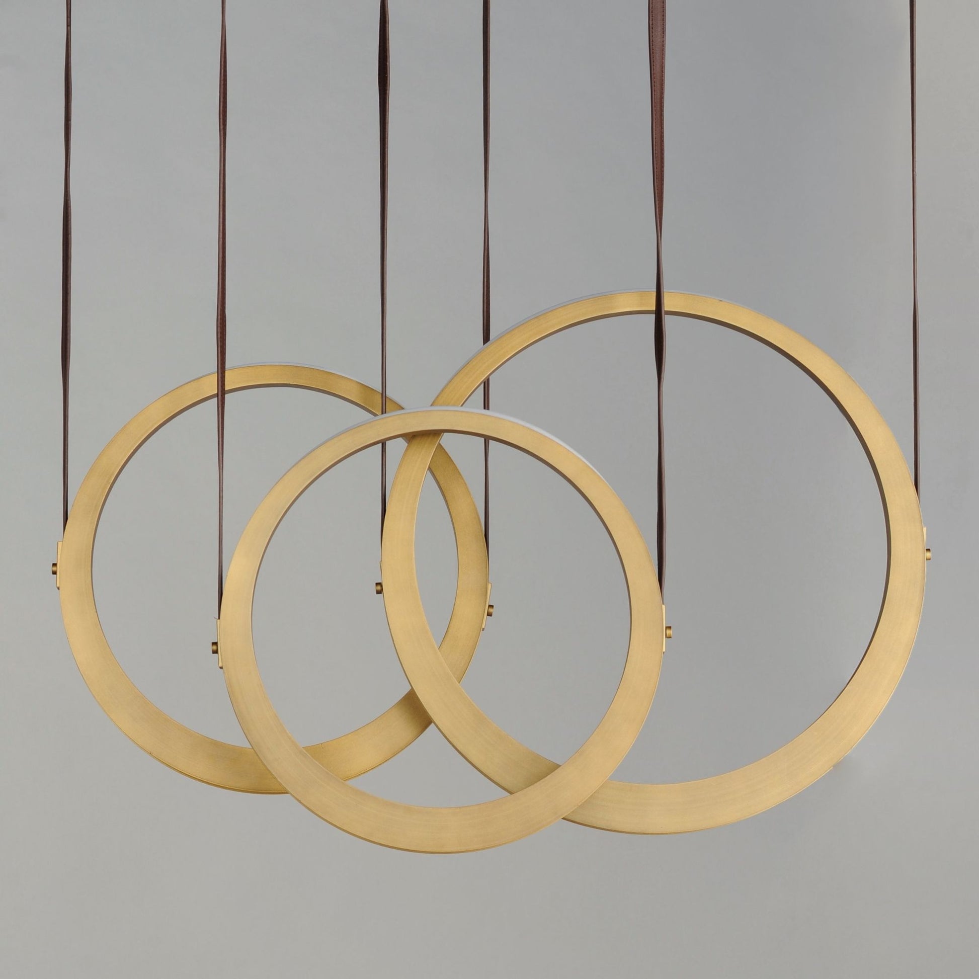 ET2 Lighting - Tether 34" 3-Light Linear LED Pendant, Natural Aged Brass Finish | Bees Lighting