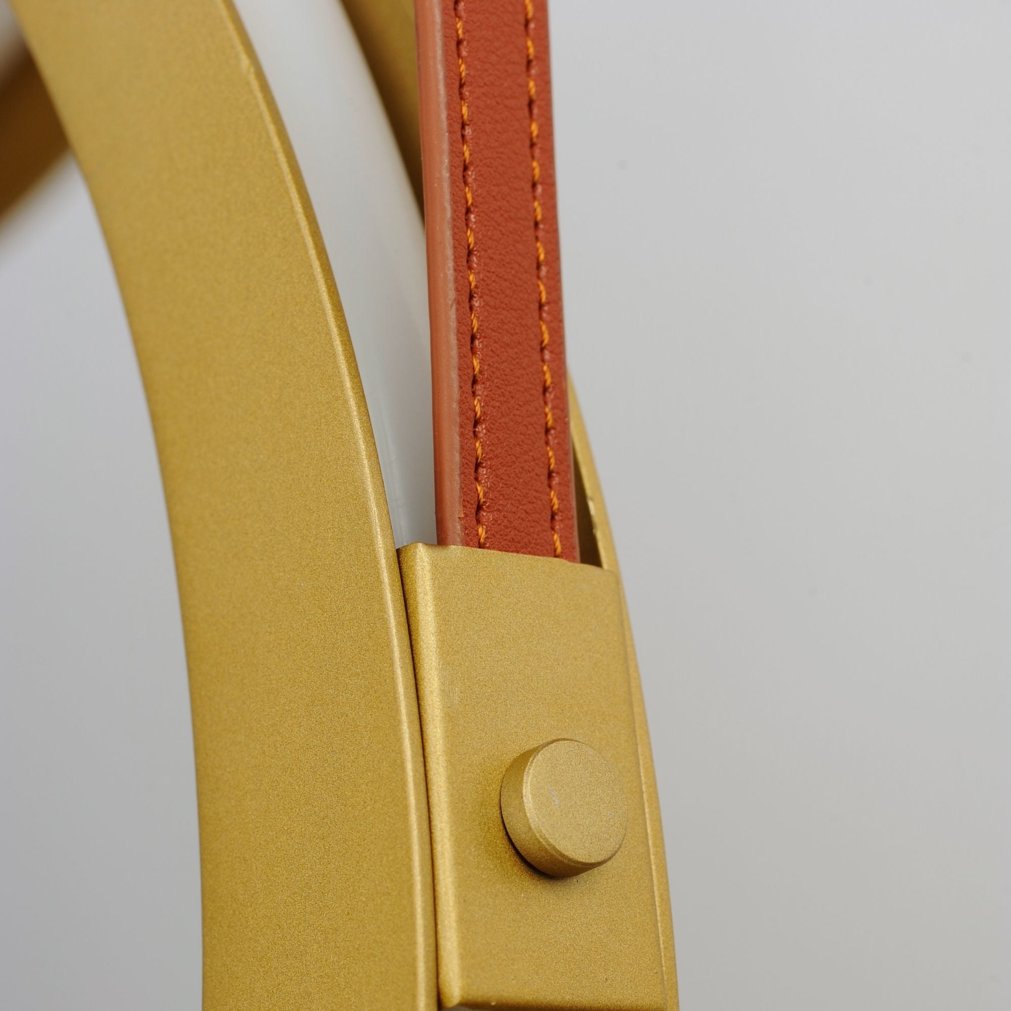 ET2 Lighting - Tether 34" 3-Light Linear LED Pendant, Natural Aged Brass Finish | Bees Lighting