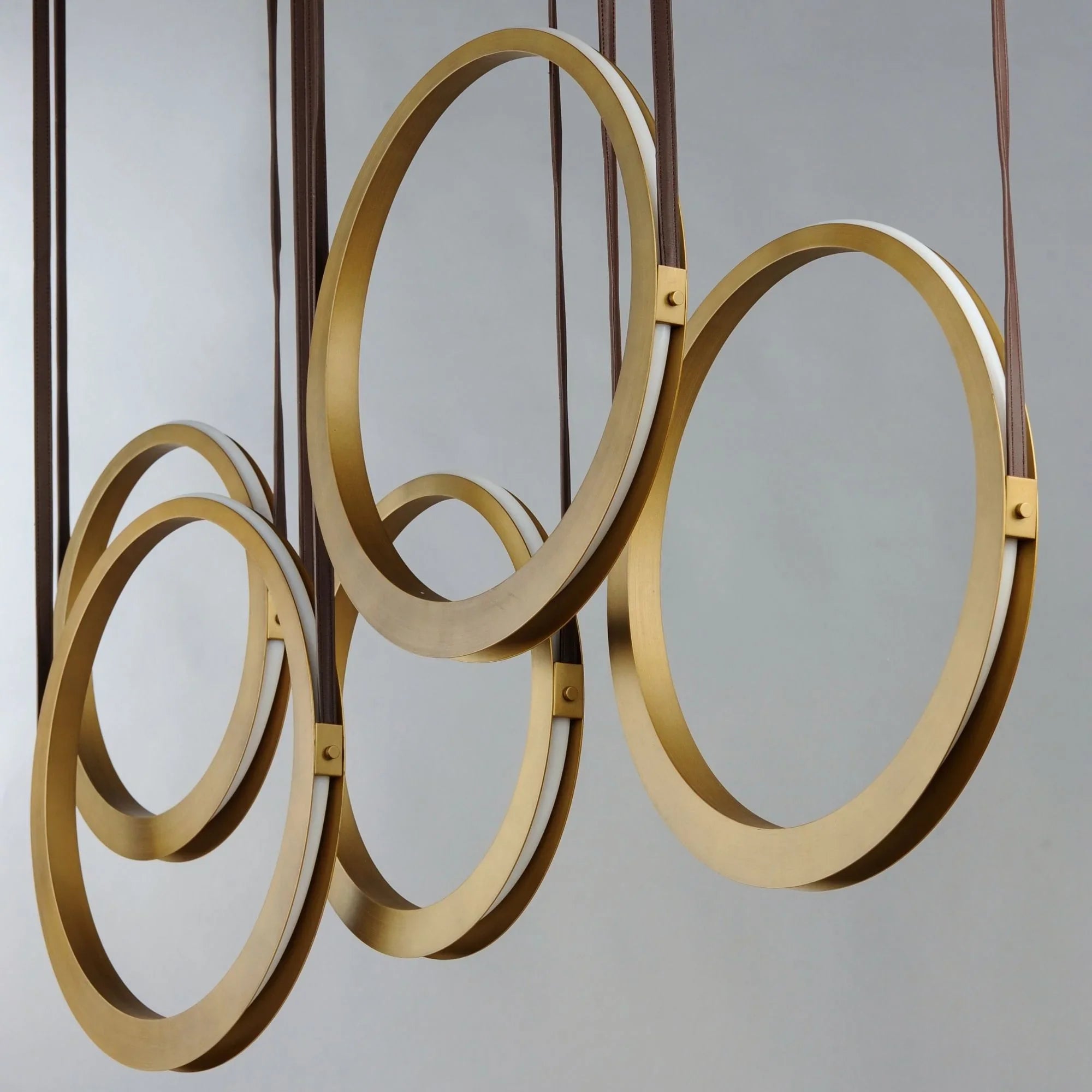 ET2 Lighting - Tether 59" 5-Light Linear LED Pendant, Natural Aged Brass Finish | Bees Lighting