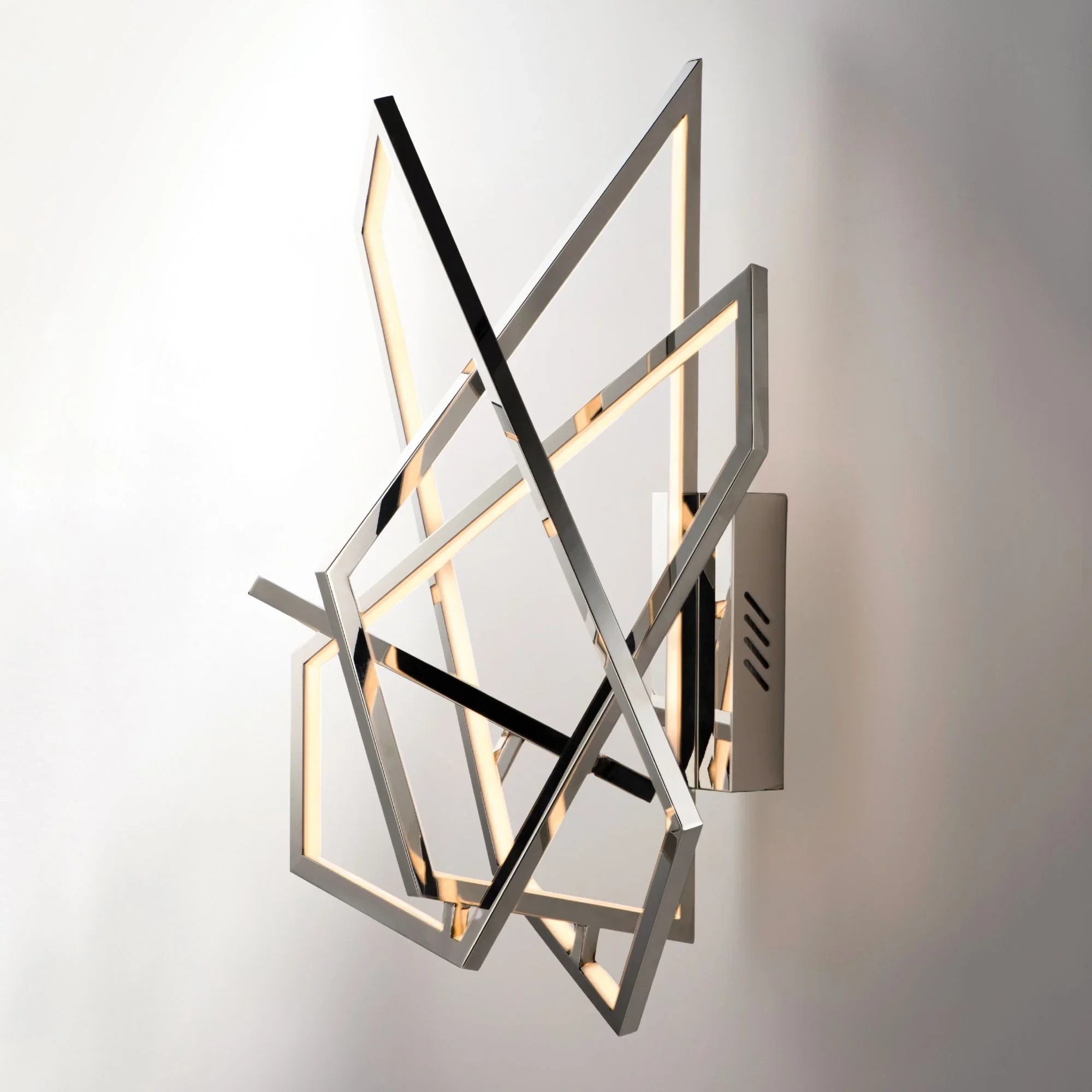 ET2 Lighting - Trapezoid 27" LED Wall Sconce, Polished Chrome Finish | Bees Lighting