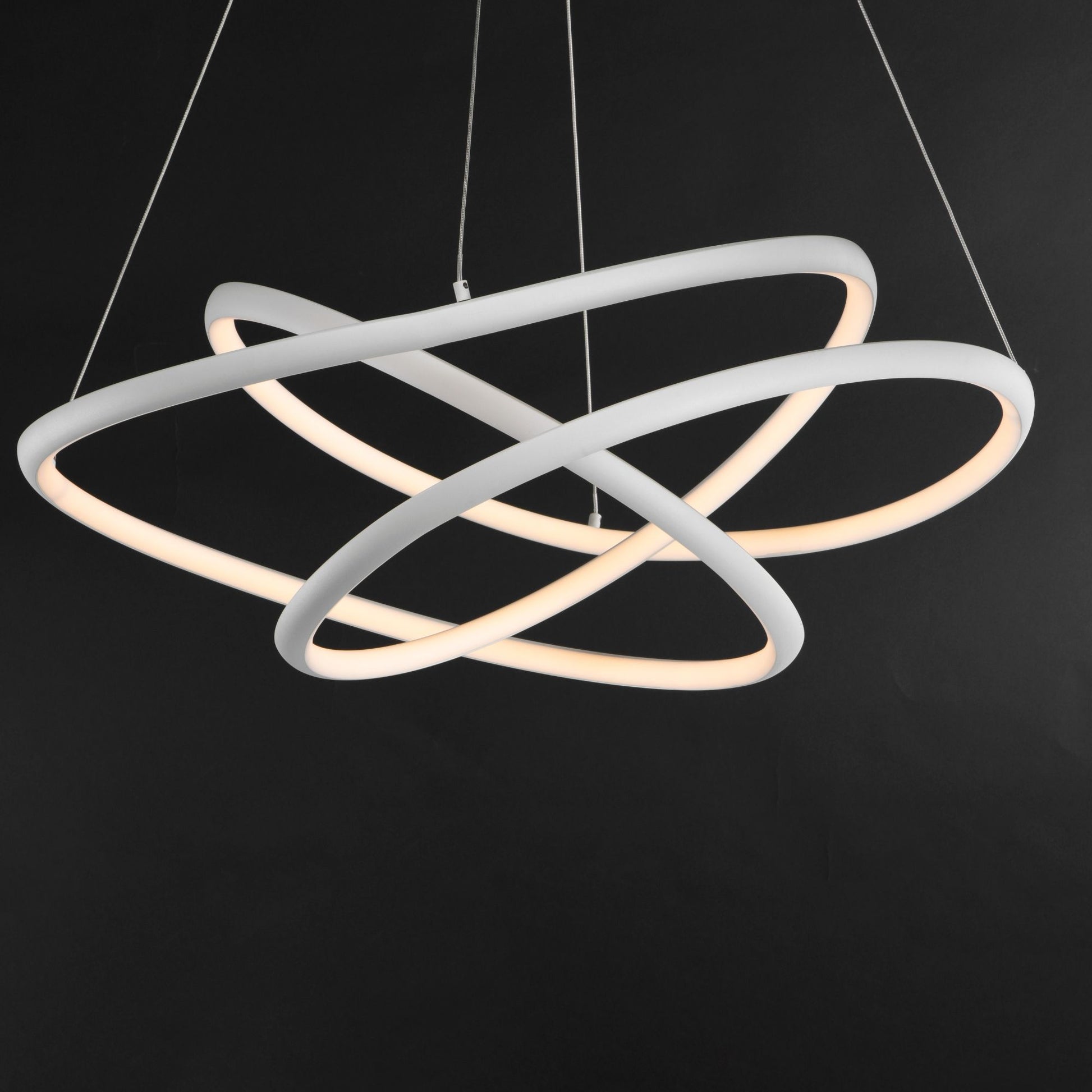 ET2 Lighting - Twisted 32" LED Pendant, Matte White Finish | Bees Lighting
