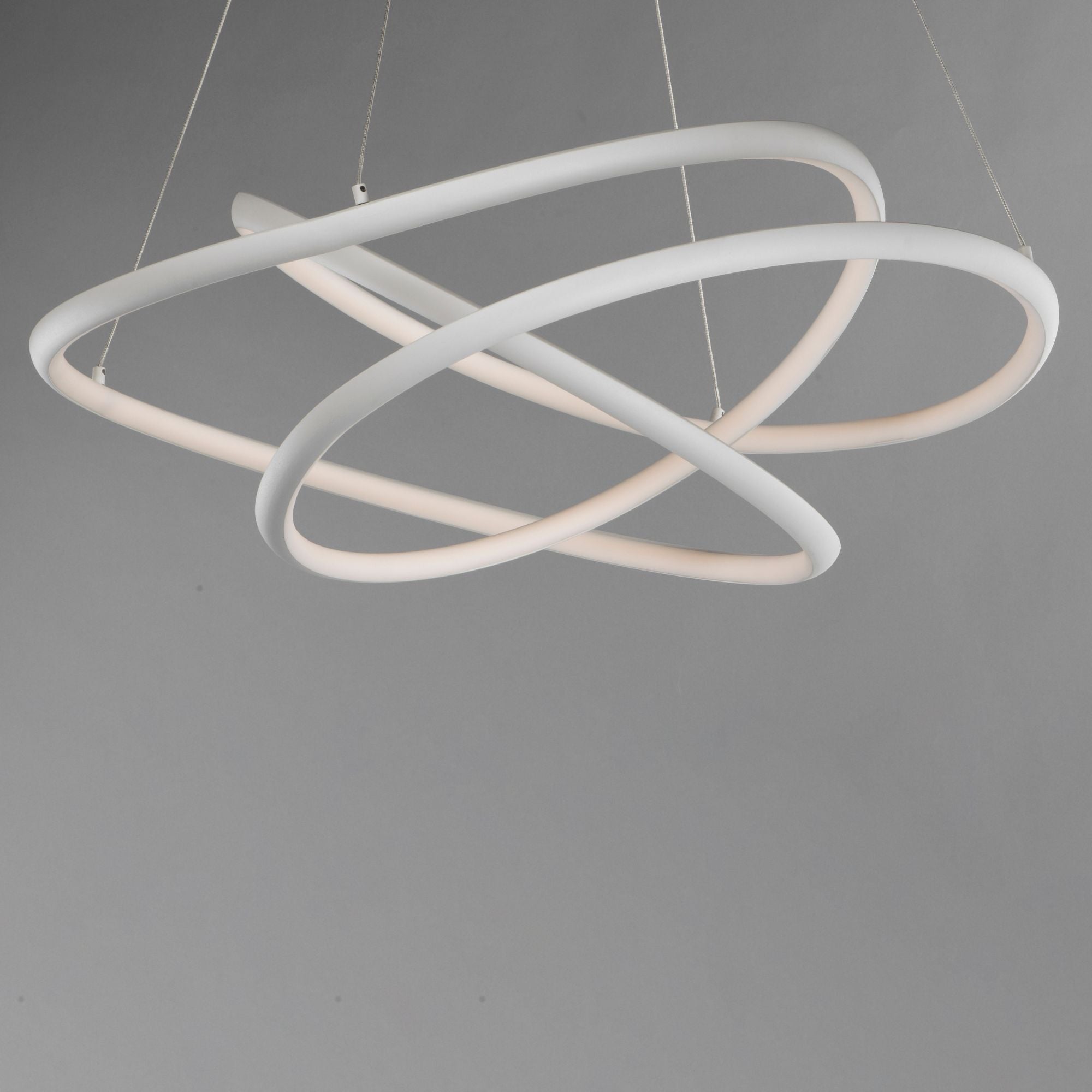 ET2 Lighting - Twisted 32" LED Pendant, Matte White Finish | Bees Lighting