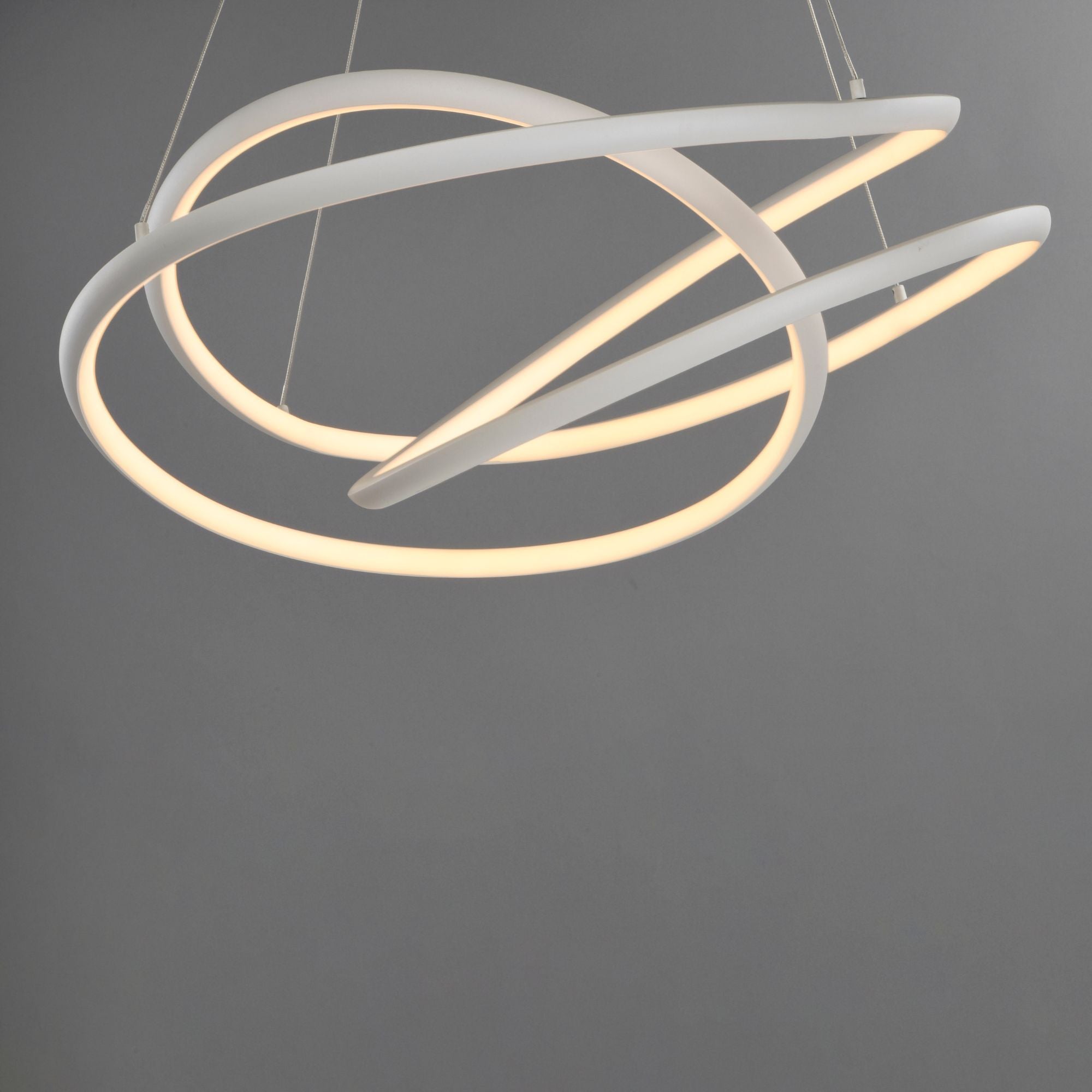 ET2 Lighting - Twisted 32" LED Pendant, Matte White Finish | Bees Lighting